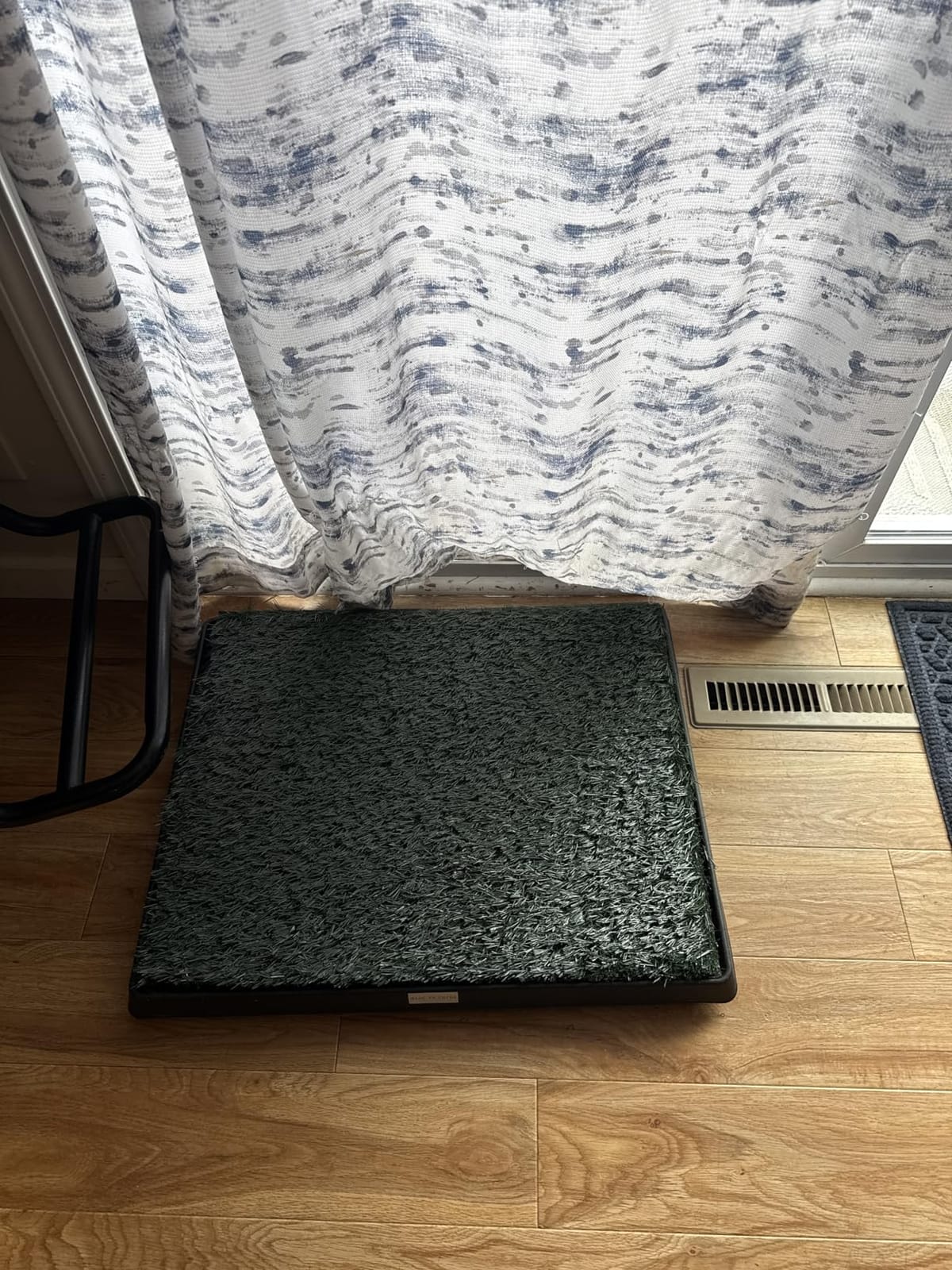 Dog Grass Pad with Tray, 25