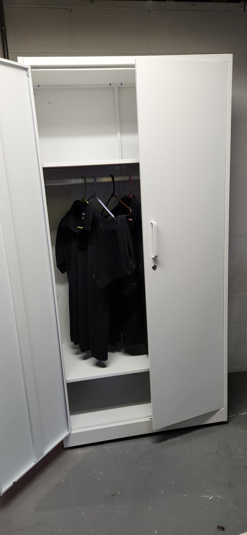Metal Wardrobe Cabinets with Lock, Clothing Locker 72