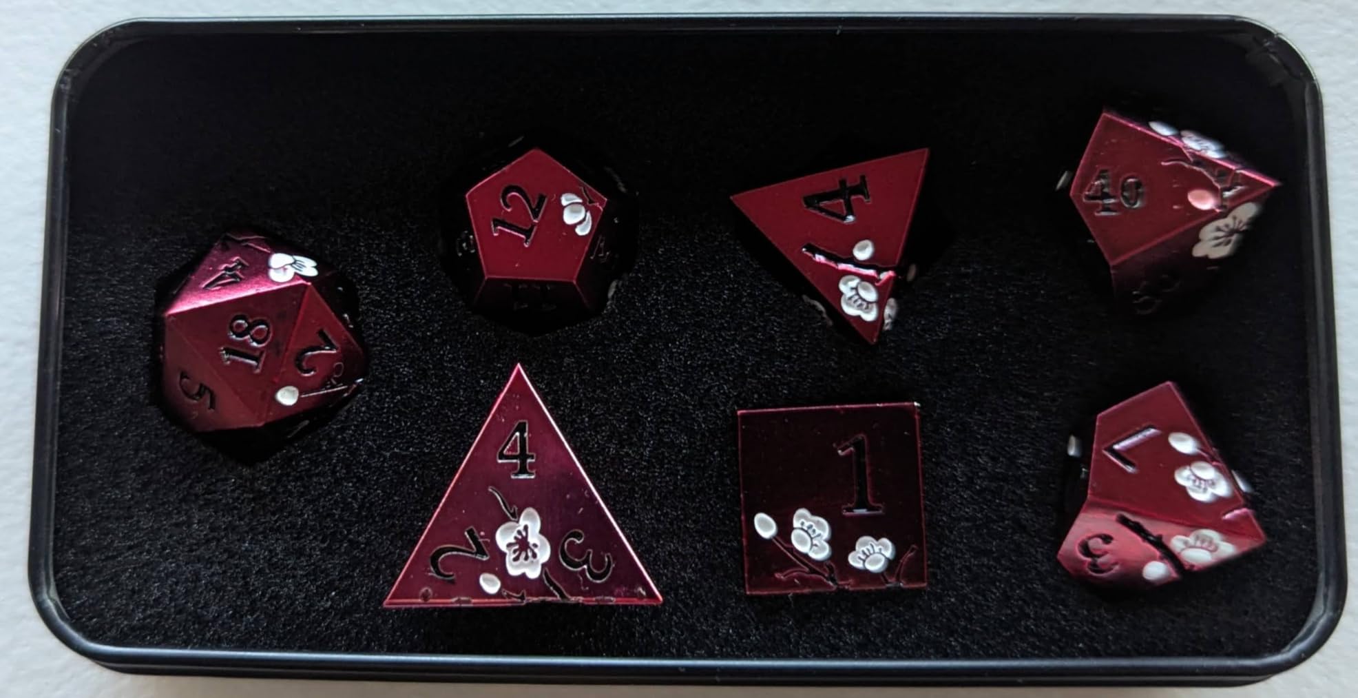DNDND Matt Red DND Metal Dice, 7 PCS Heavy Metallic D&D Dice Set with Gorgeous Gift Case for Dungeons and Dragon Tabletop Game (Matte Red with White Flower) customer photo 1