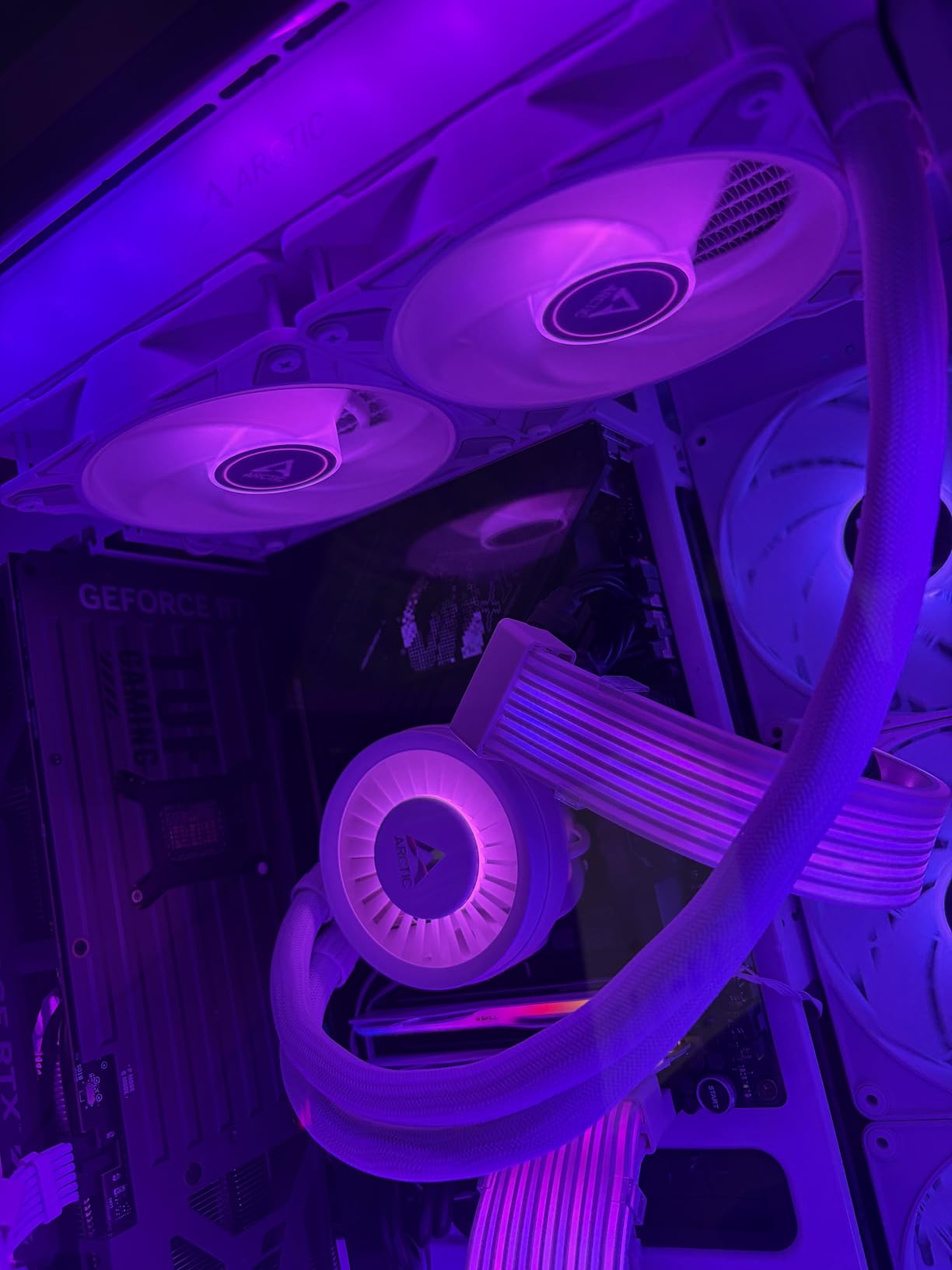 ARCTIC Liquid Freezer III 240 A-RGB - Water Cooling PC, Fan: 200-1800 RPM customer photo 1