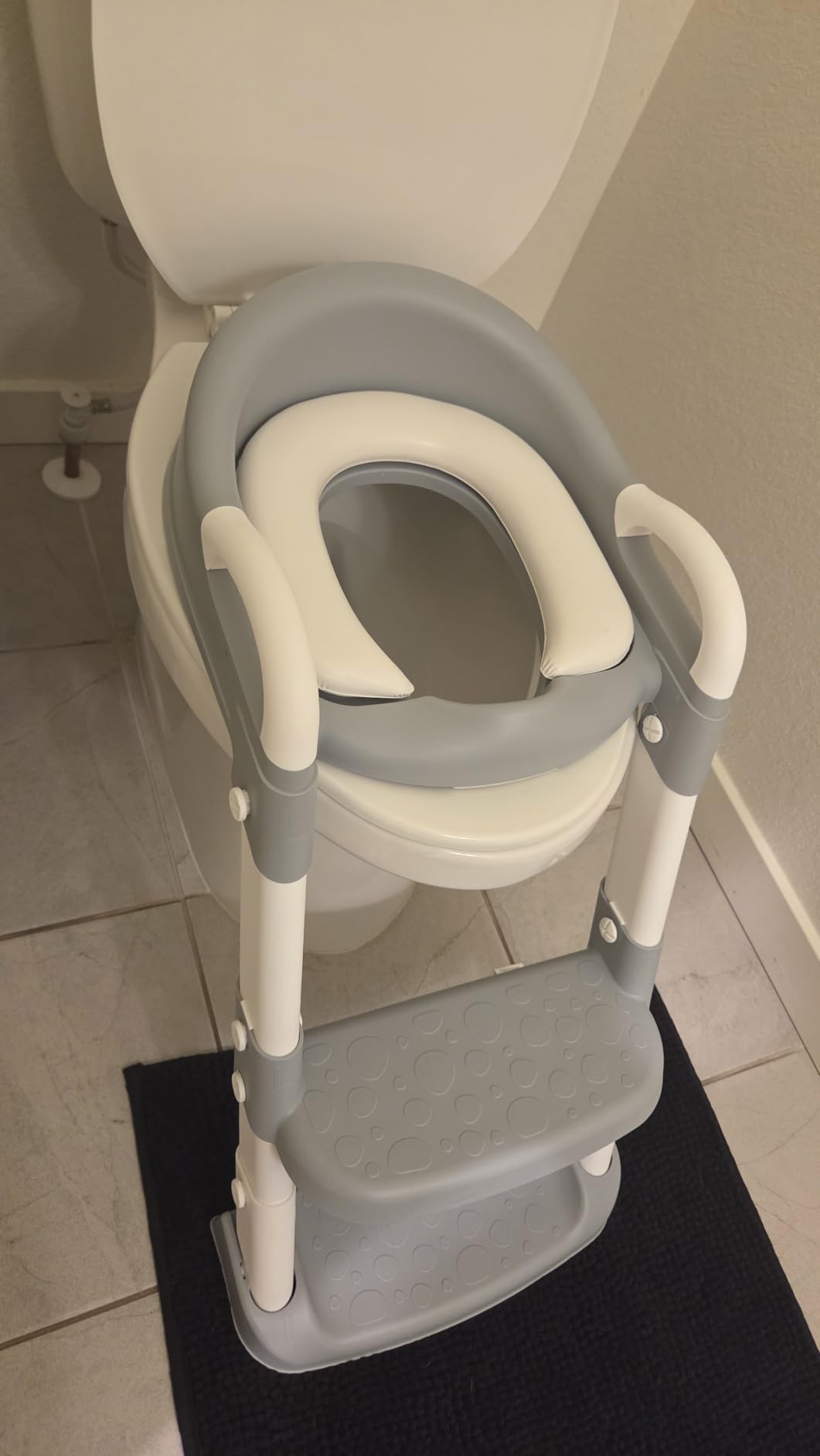 Potty Training Seat with Step Stool Ladder, Toddler Potty Training Toilet for Boys Kids, Potty Chair Adjustable Potty Seat for Toilet with Anti-Slip Wide Steps Splash Guard Safety Handles customer photo 2