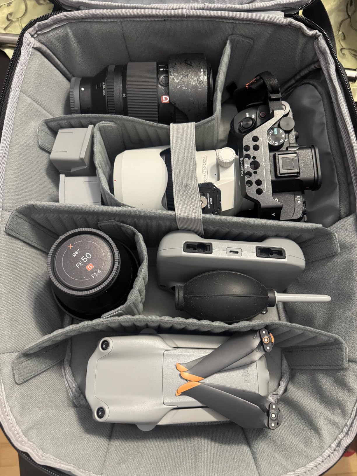 ULANZI Camera Backpack Professional Bag, Water-Resistant Photography Camera Case Anti Theft Travel for Photographers DSLR Mirrorless Camera Lens Tripod Holder 16