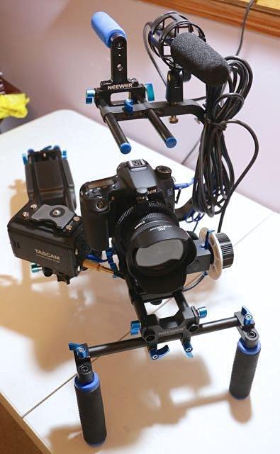 NEEWER Shoulder Mount Video Rig with Arca Quick Release DSLR Camera & Camcorder Mounting, Dual Handles 15mm Rods (16