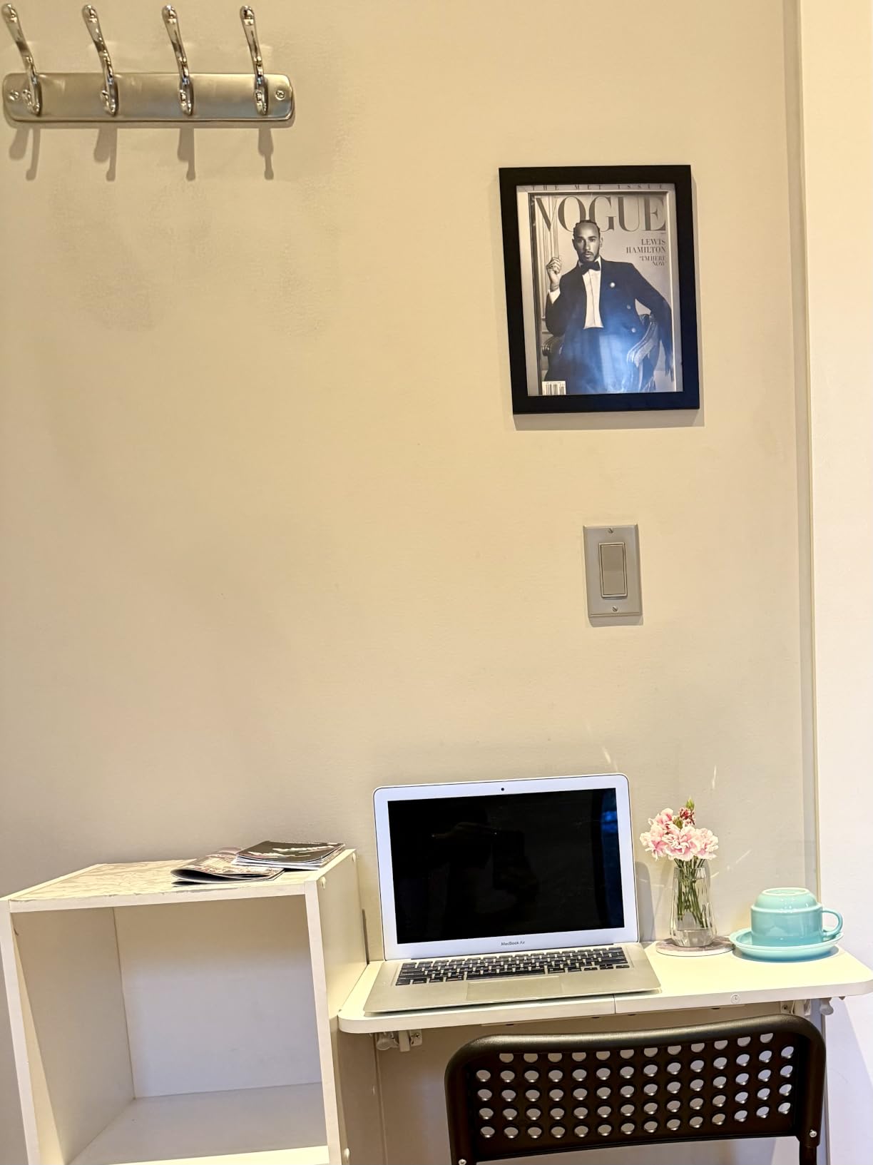 TEAMIX Wall Mounted Folding Table, Black Floating Desk for Small Spaces | Heavy-duty Brackets, Space-saving Design, Use as Home Office Desk, Drop Leaf Dining Table, Laundry Shelf, or Balcony Table customer photo 1
