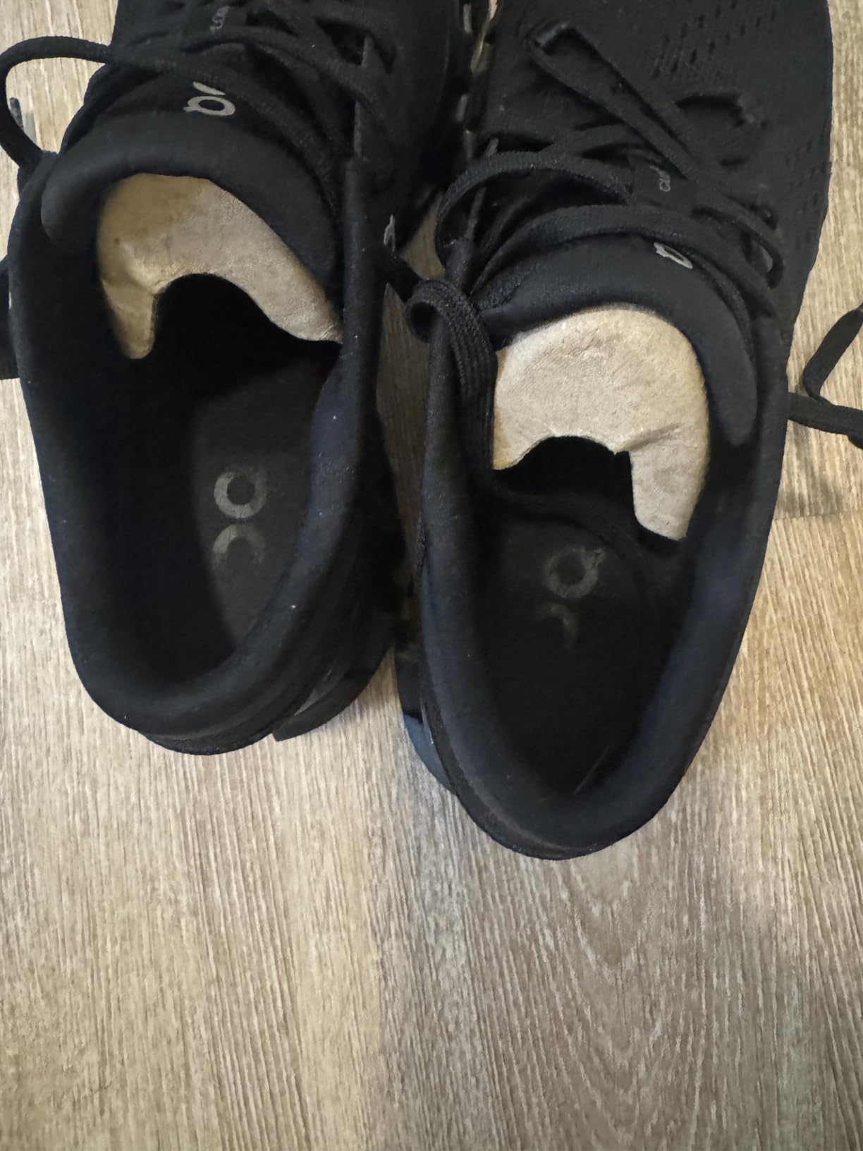 Women's Cloud X 4 Sneakers customer photo 1