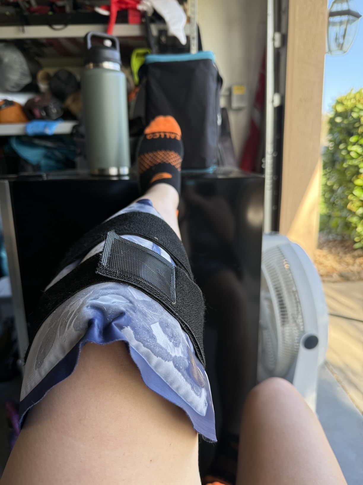 AiricePac Ice Pack for Knee Pain Relief, Reusable Gel Ice Wrap for Injuries, Swelling, Knee Replacement Surgery, Cold Compress Therapy for Arthritis, Meniscus Tear and ACL, Blue customer photo 2