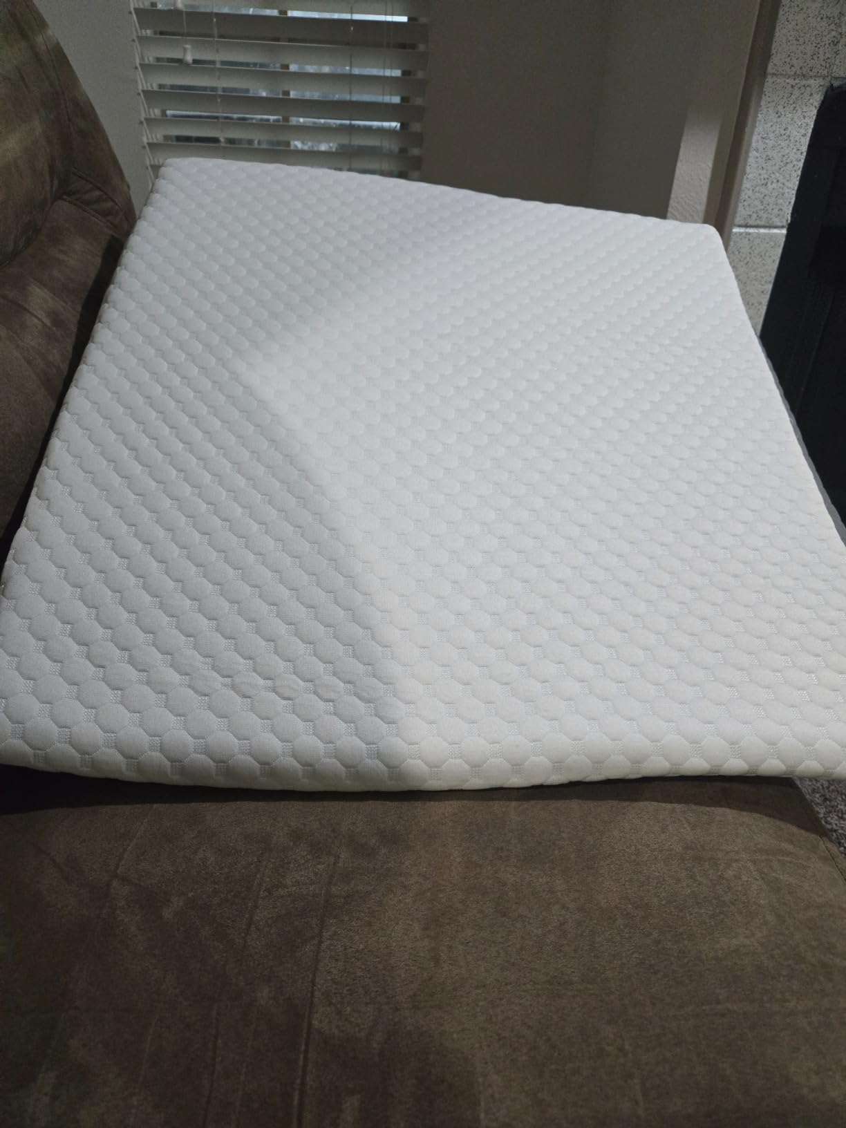 Ruqmuis Wedge Pillow for Acid Reflux, Bed Wedge Pillow for Headboard 10
