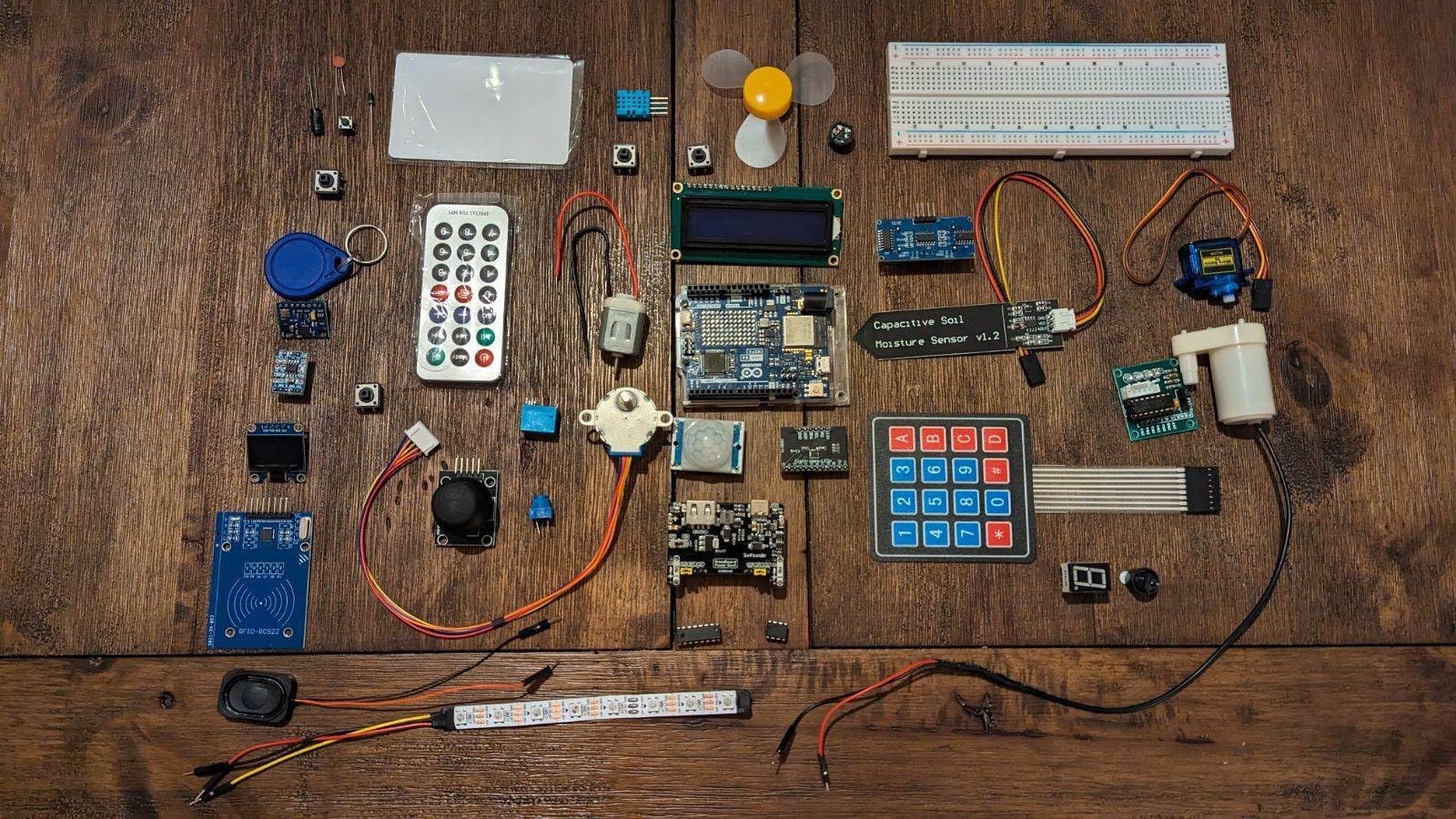 Elite Explorer Kit with Original Arduino Uno R4 WiFi, RoHS Compliant, Bluetooth IoT ESP32 IIC LCD1602 OLED, Super Starter Kit, Online Tutorials & Video Courses for Beginners & Engineers customer photo 1