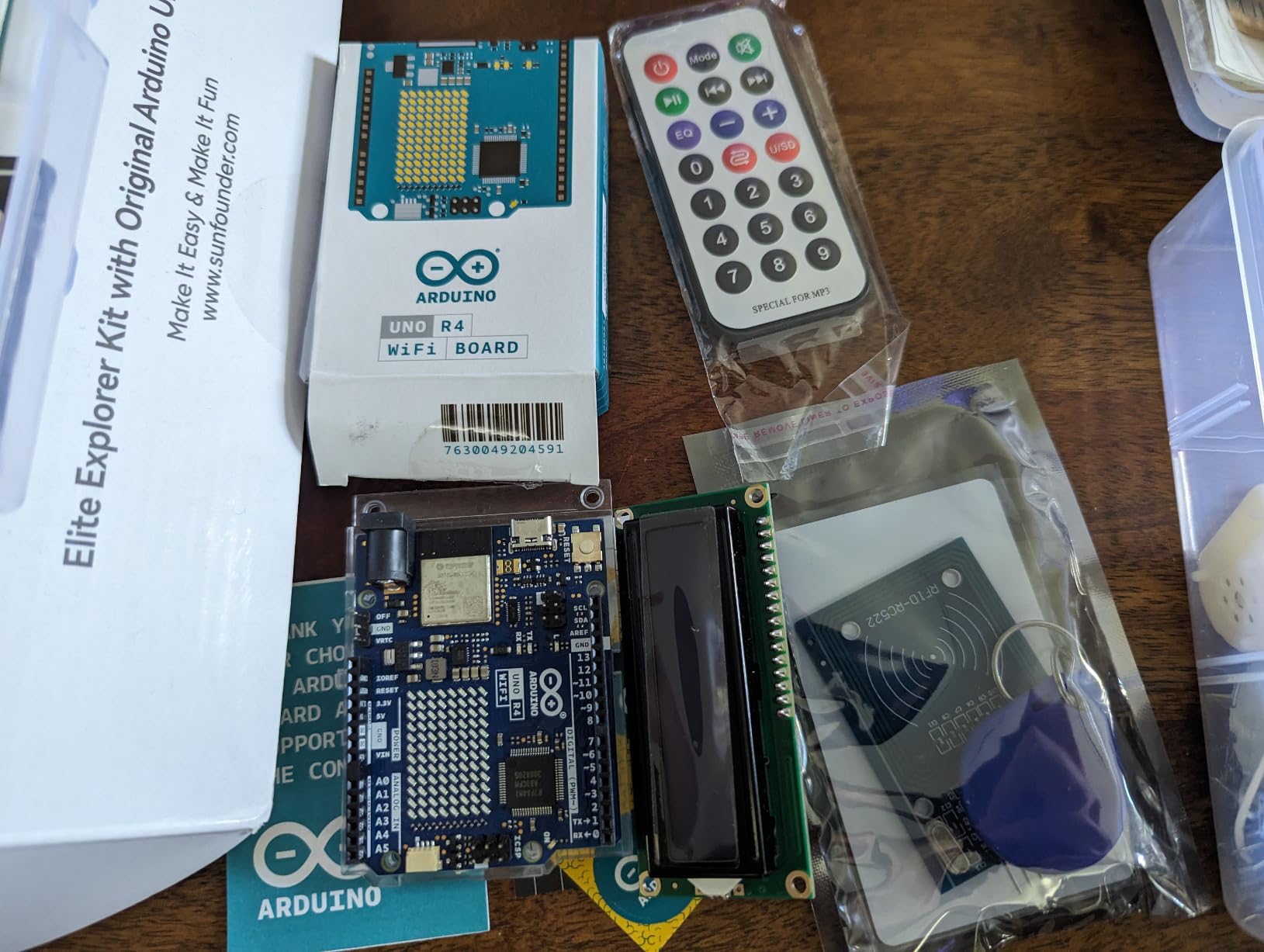 Elite Explorer Kit with Original Arduino Uno R4 WiFi, RoHS Compliant, Bluetooth IoT ESP32 IIC LCD1602 OLED, Super Starter Kit, Online Tutorials & Video Courses for Beginners & Engineers customer photo 2