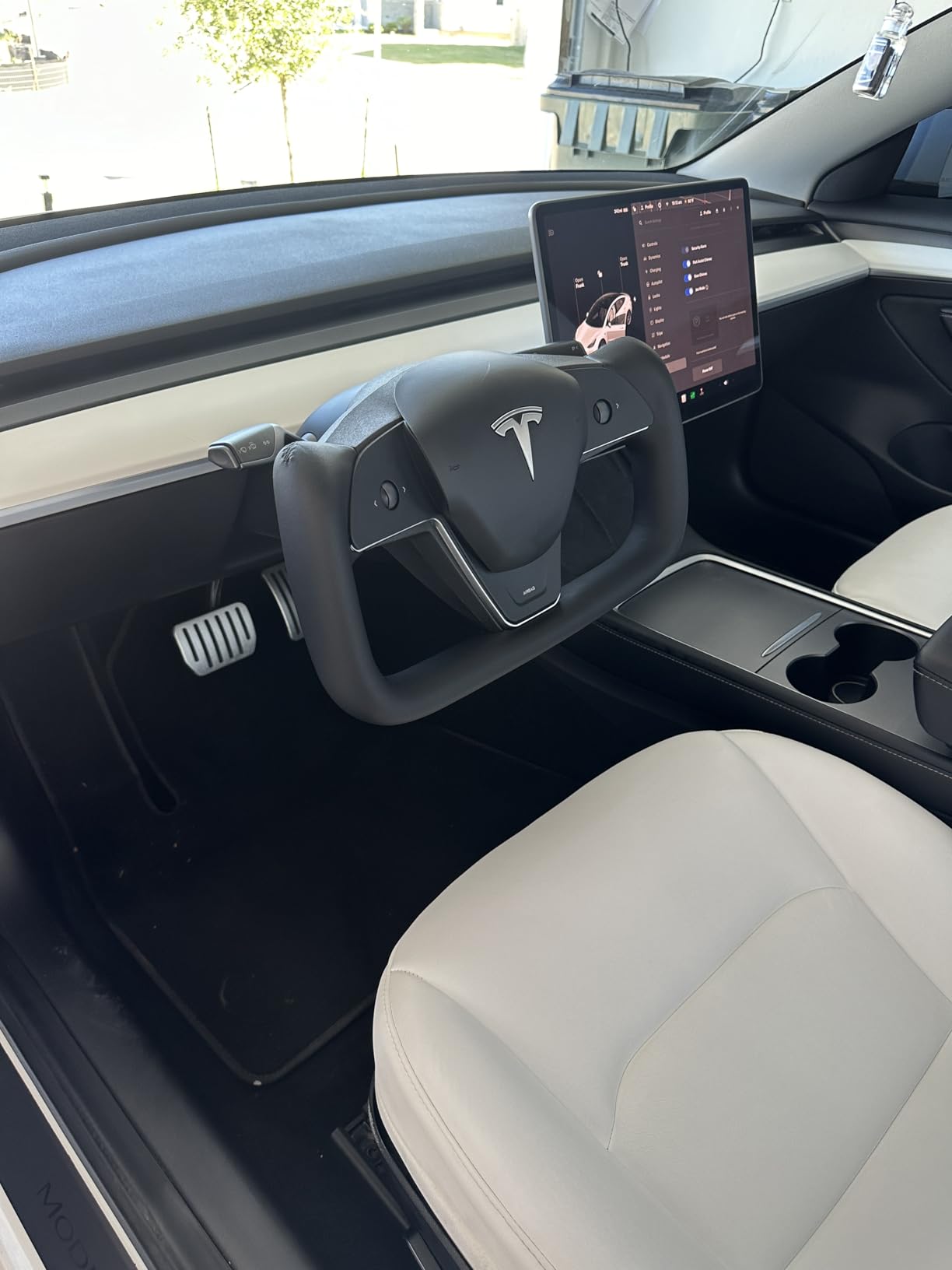Black Microfiber Leather Yoke Steering Wheel with Heating Function Fit for Tesla Model 3/Y 2017-2023 customer photo 2