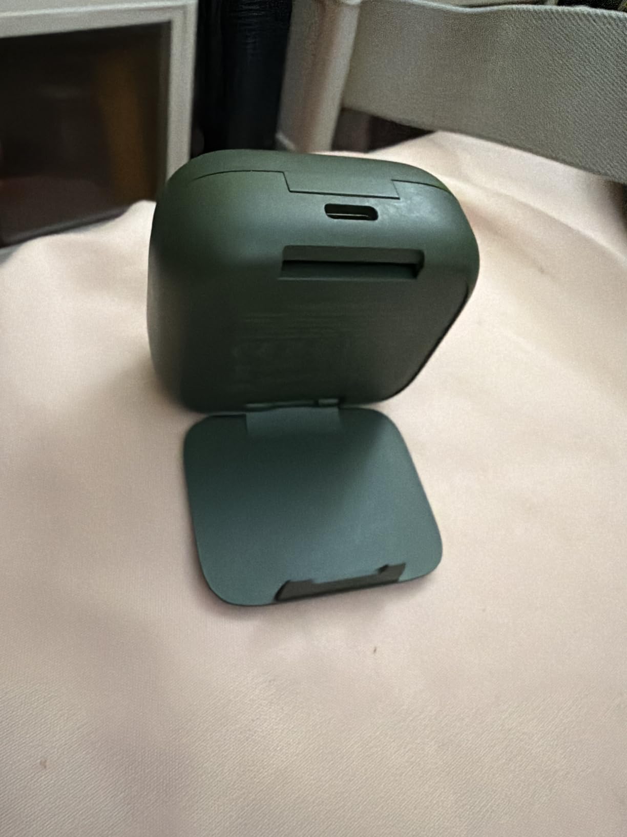 Soundcore P30i by Anker Noise Cancelling Earbuds, Hands-Free Viewing | Strong and Smart Noise Cancelling, Powerful Bass, 45H Playtime, 2-in-1 Case and Phone Stand, IP54, Bluetooth 5.4 customer photo 2