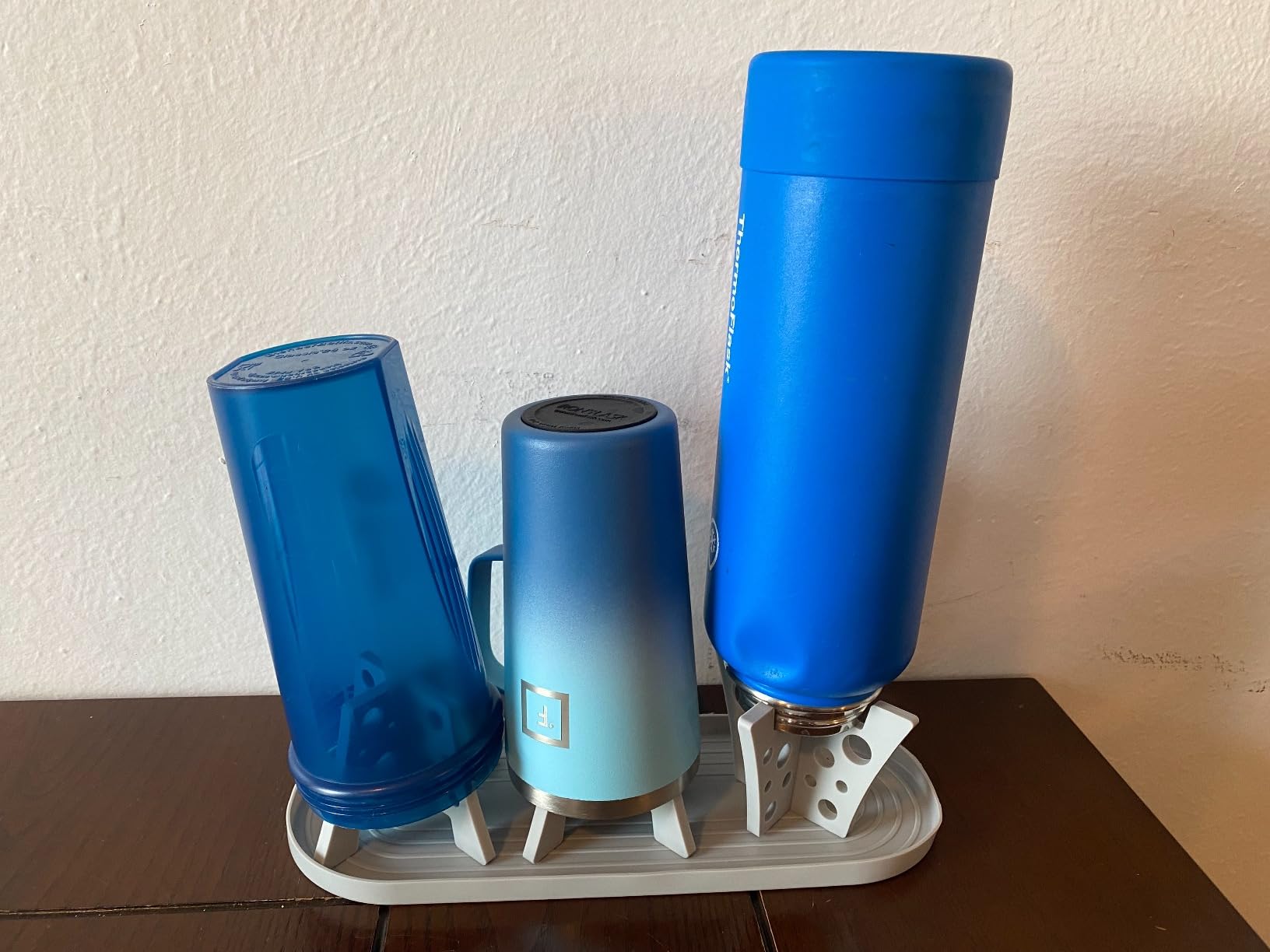 NiHome Silicone Water Bottle Drying Racks Set of 3 with Drip Tray customer photo 2