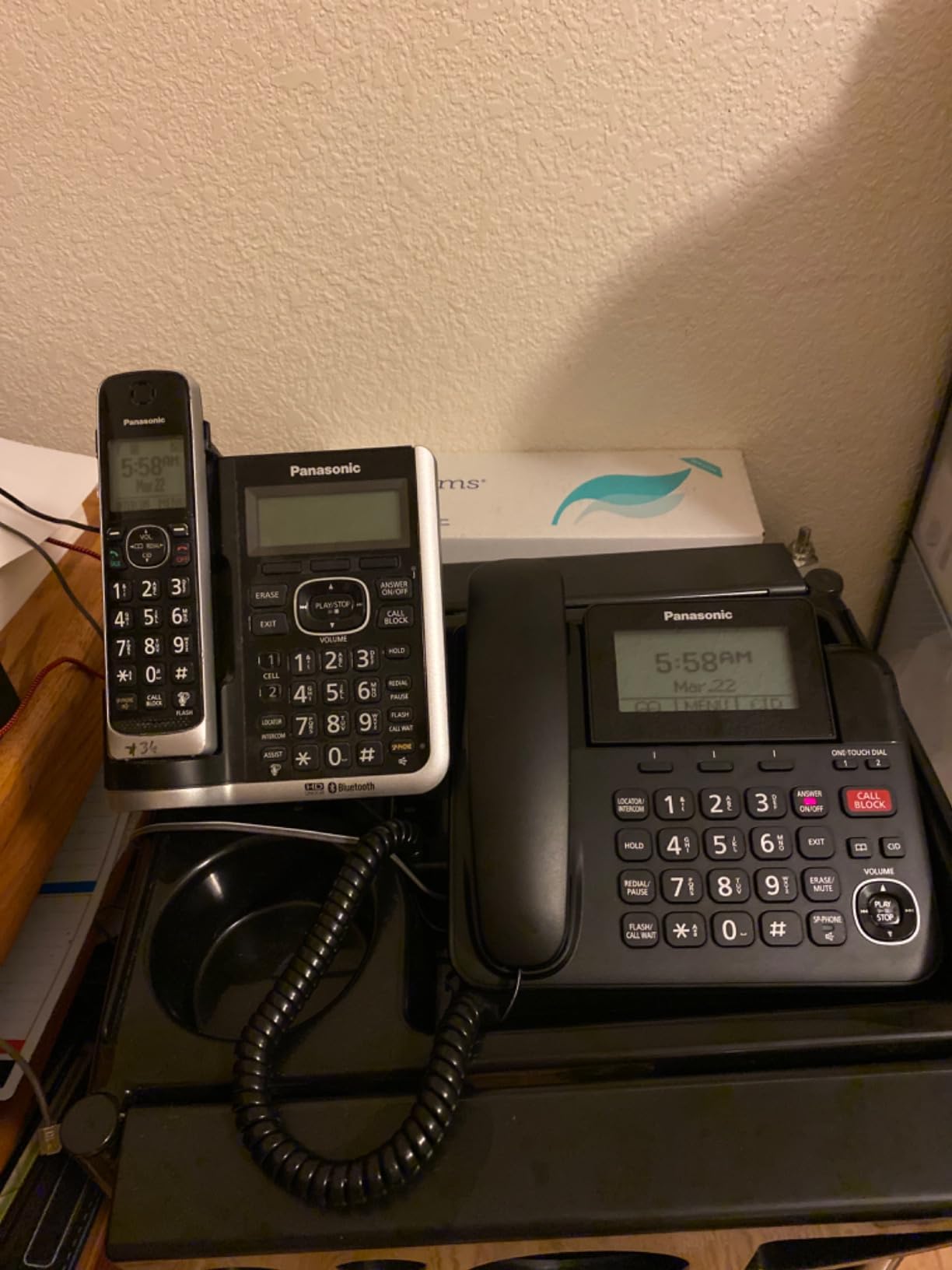 Panasonic Corded Phone/Cordless Phone with Answering Machine, Advanced Call Block and 2-Way Recording, 2 Handsets Expandable up to 6 Cordless Handsets, Landline Telephone - KX-TGF852B (Black) customer photo 2