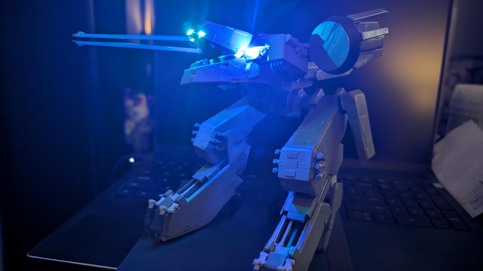 Metal Gear Solid 1/100 Scale Plastic Model Kit: Metal Gear Rex (Re-run) customer photo 2