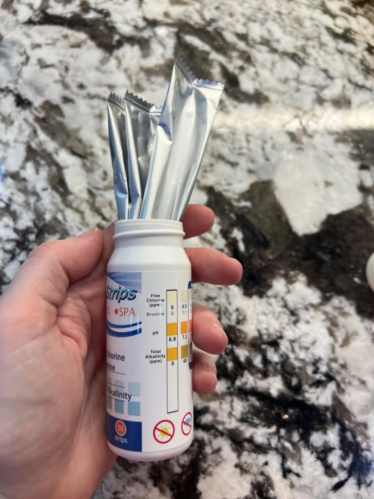 Pool Test Strips - 3-in-1 Pool Water Testing Kit for Chlorine/Bromine, pH, Alkalinity - Easy and Accurate Hot Tub Test Strips for Swimming Pools & Spas - 50 Strips customer photo 2