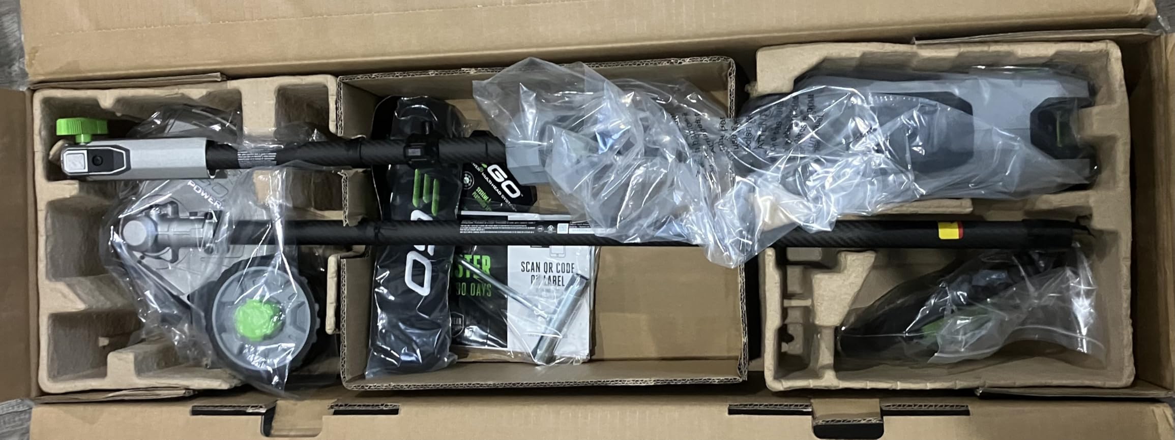 EGO MHC1603 Multi-Head Combo Kit 16-Inch 56-Volt Carbon Fiber String Trimmer with POWERLOAD & 8-Inch Carbon Fiber Edger Attachment & 56-Volt Power Head, 4.0Ah Battery and 320W Charger Included customer photo 2