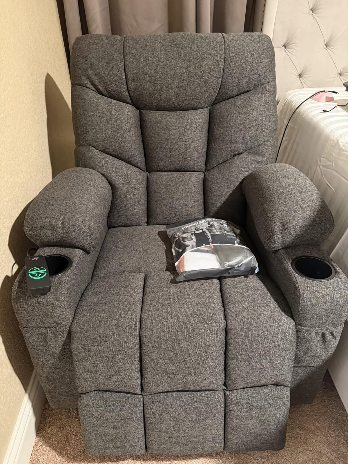 MCombo Oversized Power Lift Recliner Chair with Extended Footrest, Extra Wide for Big and Tall Elderly People, Fabric R7289 (Brown, Medium-Wide) | Assist with Standing, 150° Recline, 26