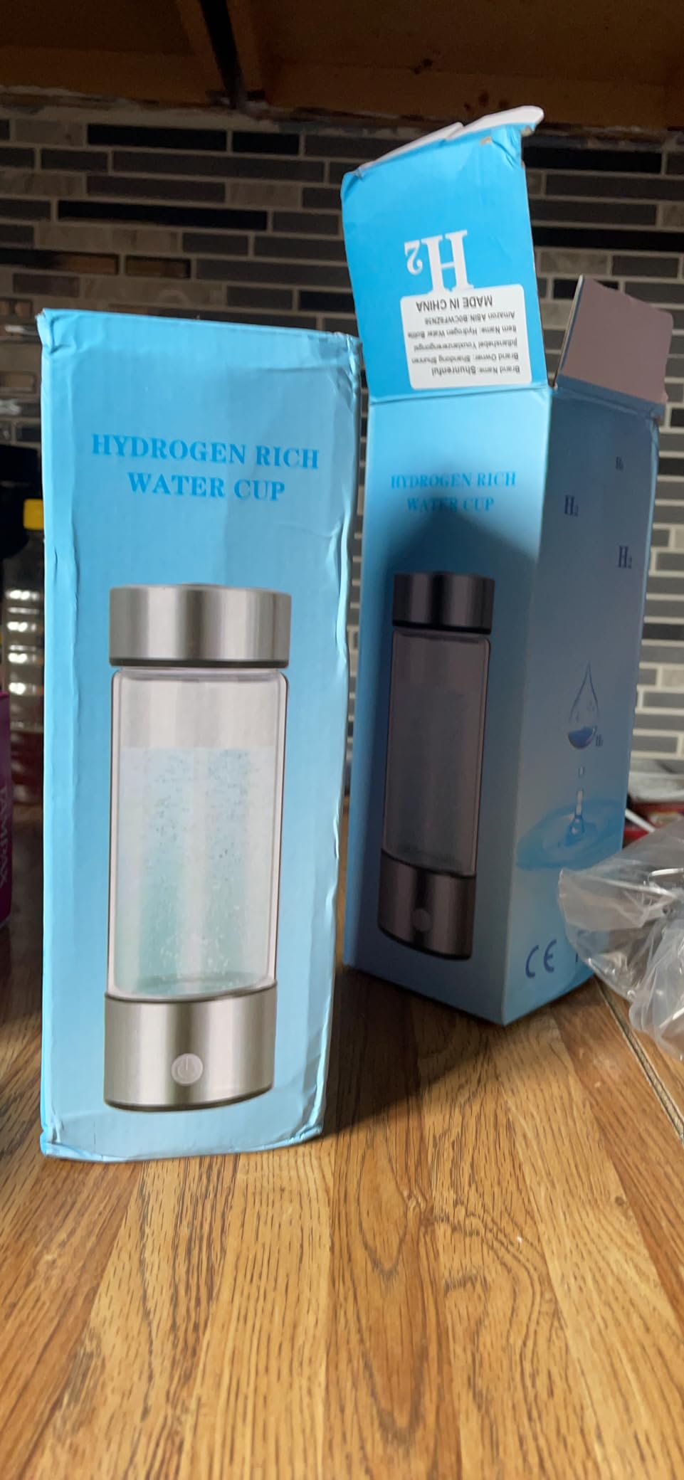 Hydrogen Water Bottle Generator Machine Updated, Portable Hydrogen Water Ionizer Machine Rechargeable, Hydrogen Rich Water Glass Health Cup 420ml customer photo 1
