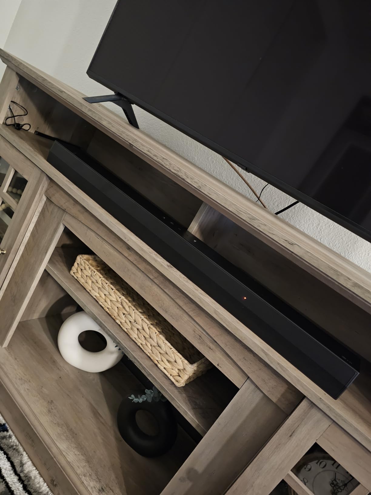 LG S60T 3.1 ch. Soundbar with Wireless Subwoofer, Dolby Audio, TV Synergy, Wow Interface, AI Sound Pro customer photo 2