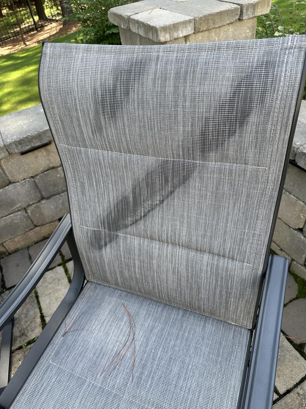 NUU GARDEN Patio Dining Chairs Set of 4, All Weather Outdoor Padded Textilene Patio Chairs, Breathable Spring Motion Textile High Back Outdoor Dining Chairs for Backyard, Lawn, Deck, Grey customer photo 1