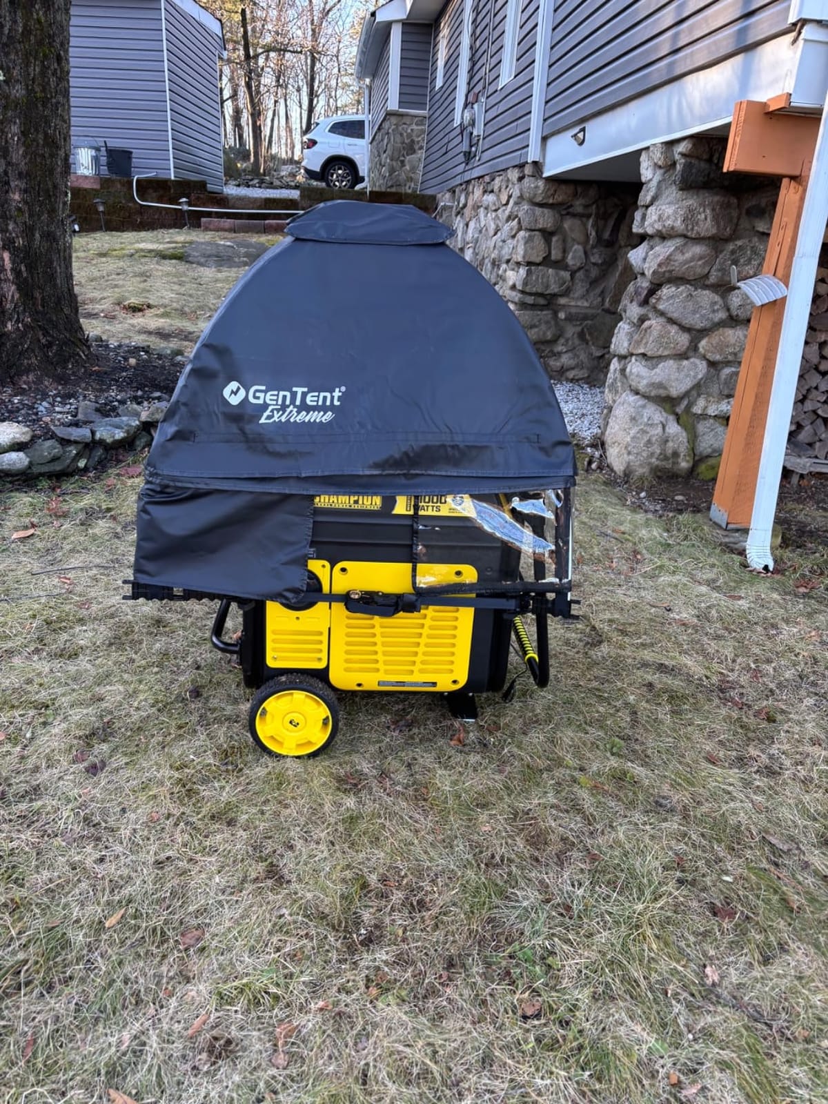 Champion 11,000-Watt Wireless Remote Start Portable Inverter Generator customer photo 2