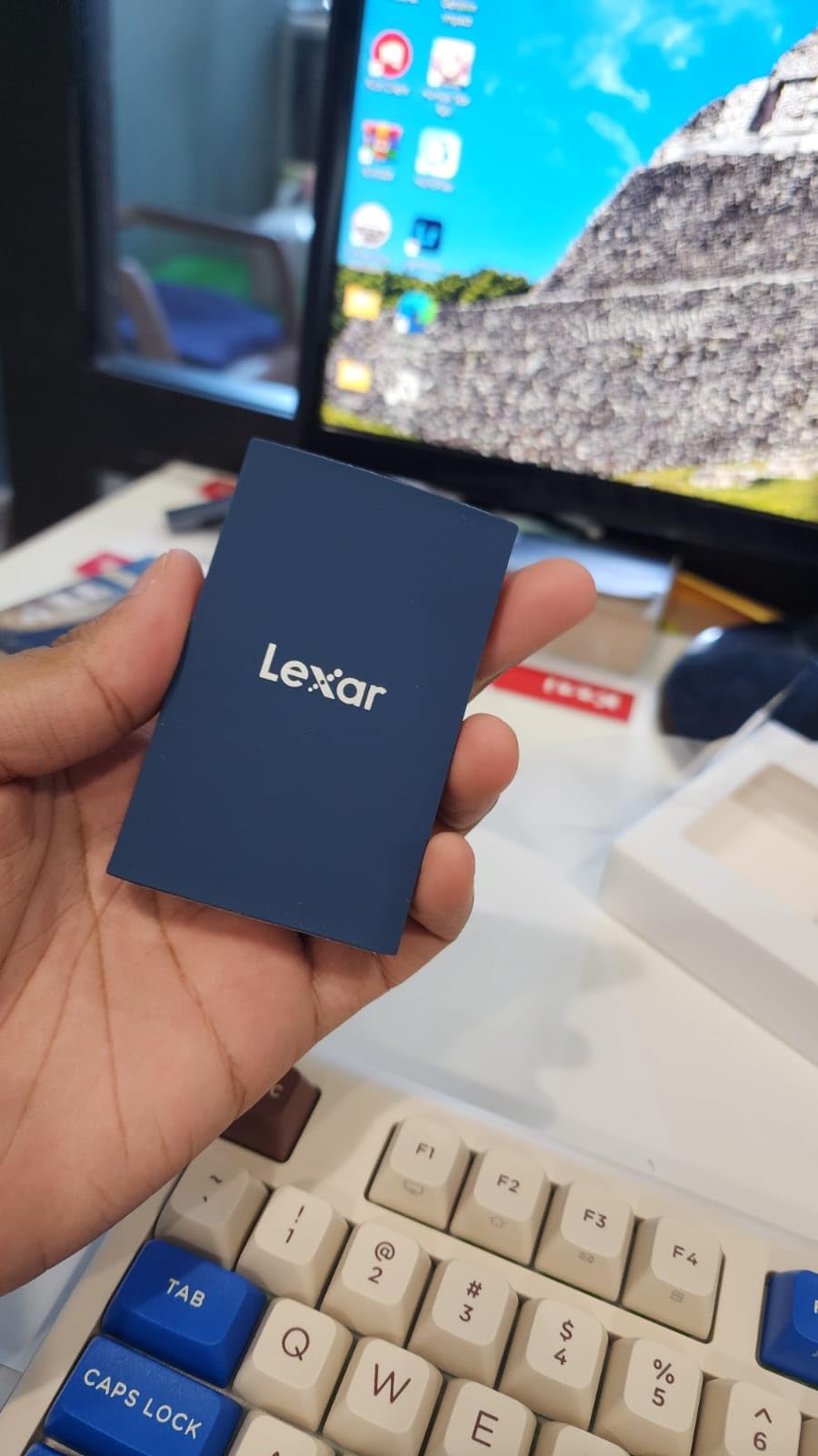 Lexar 2TB Armor 700 External SSD, 2000MB/s R/W, USB 3.2 Gen 2x2, Rugged | Compatible w/ PC, Mac, Smartphone, Camera, Gaming, IP66 Drop/Dust/Water Resistant, 4K, Lexar DataShield customer photo 1