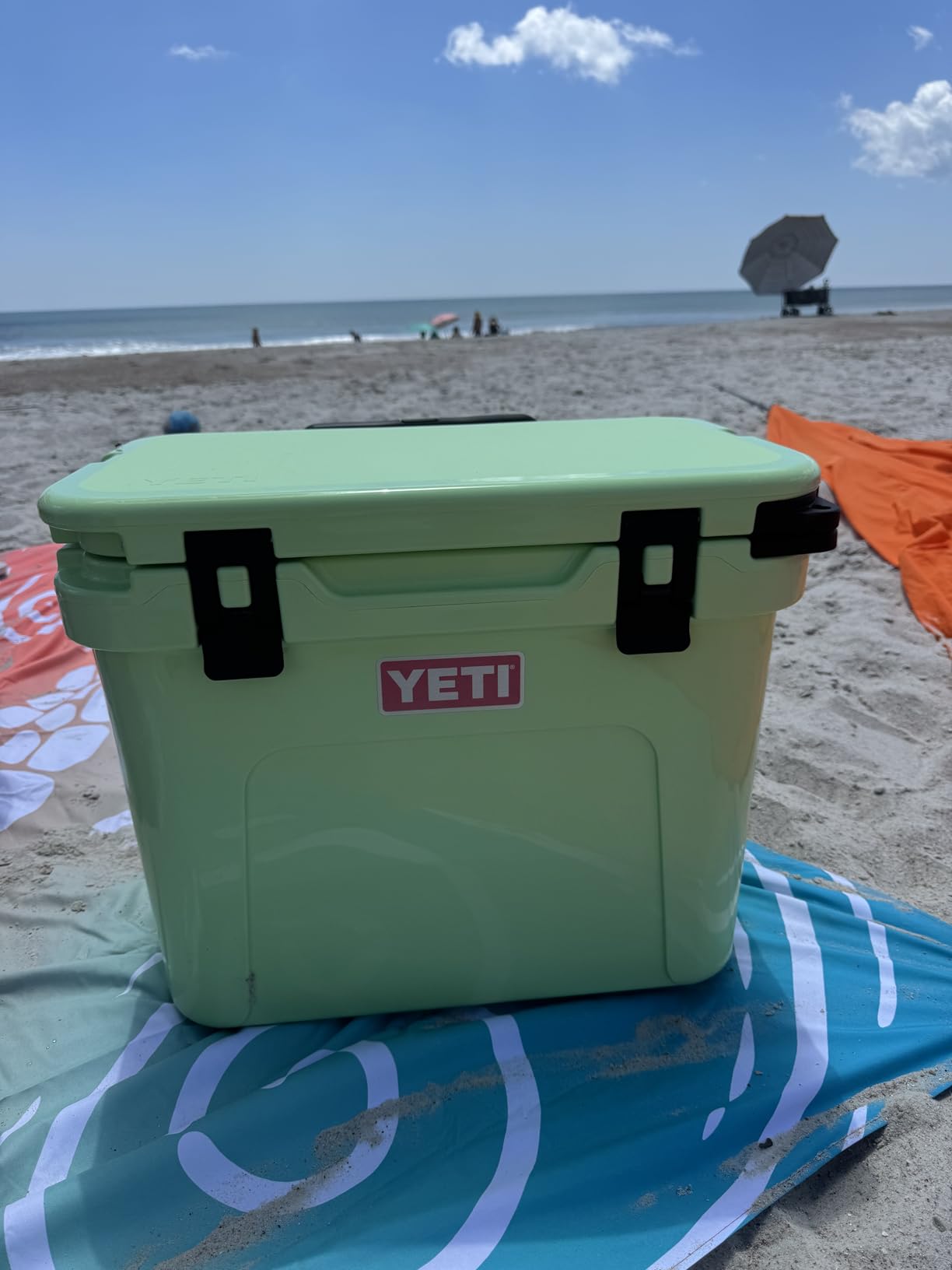 YETI Roadie 32 Wheeled Cooler customer photo 2