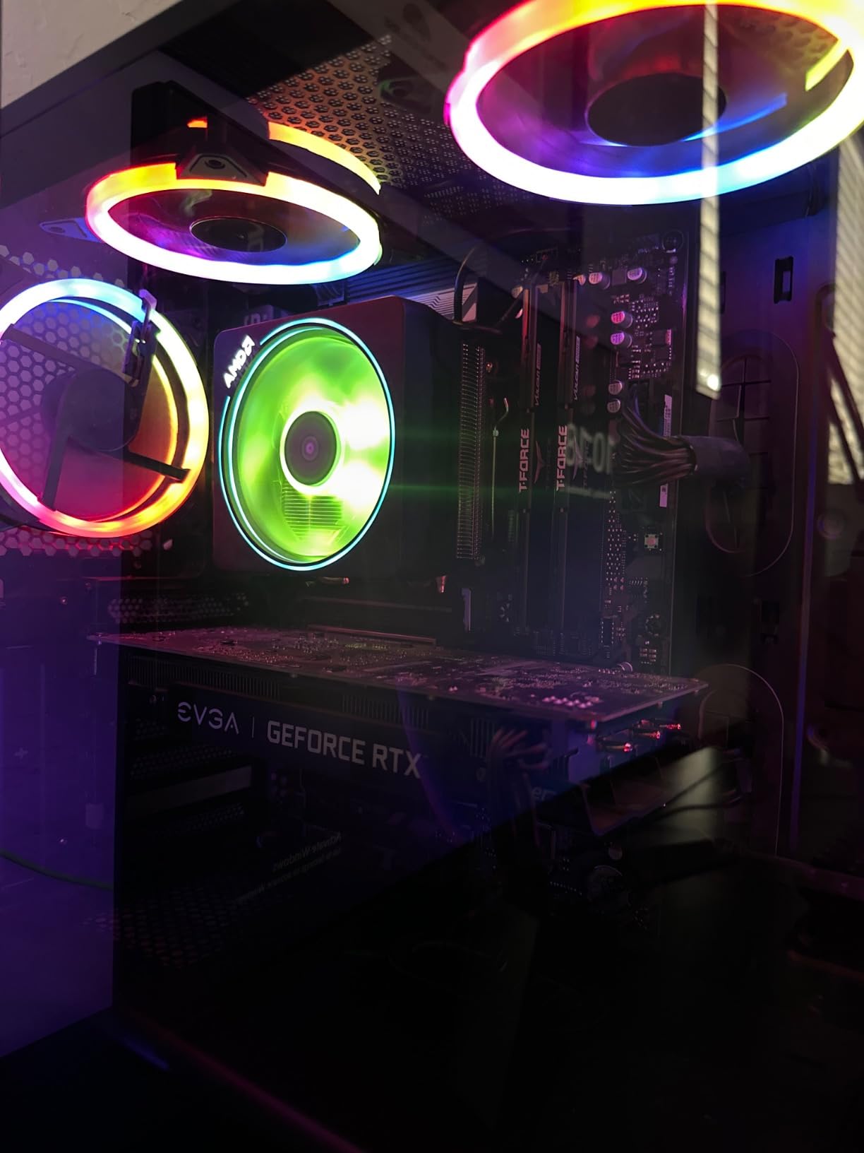INLAND AMD Ryzen 7 7700X CPU Processor with GIGABYTE B650 Gaming X AX V2 Motherboard (AM5, ATX, DDR5, USB 3.2 Gen2x2 Type-C, Wi-Fi 6E) customer photo 2