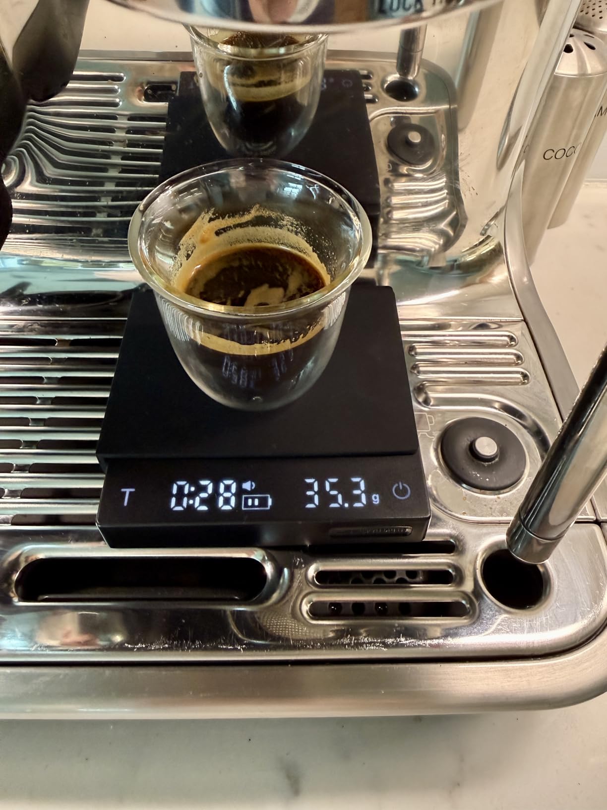 MHW-3BOMBER Mini Coffee Scale with Timer,Rechargeable Espresso Scale with Gravity Sensing,2kg/0.1g Precision Scale for Espresso&Pour-Over Coffee,Portable Digital Kitchen Scale, 2.0 Mini Black customer photo 2