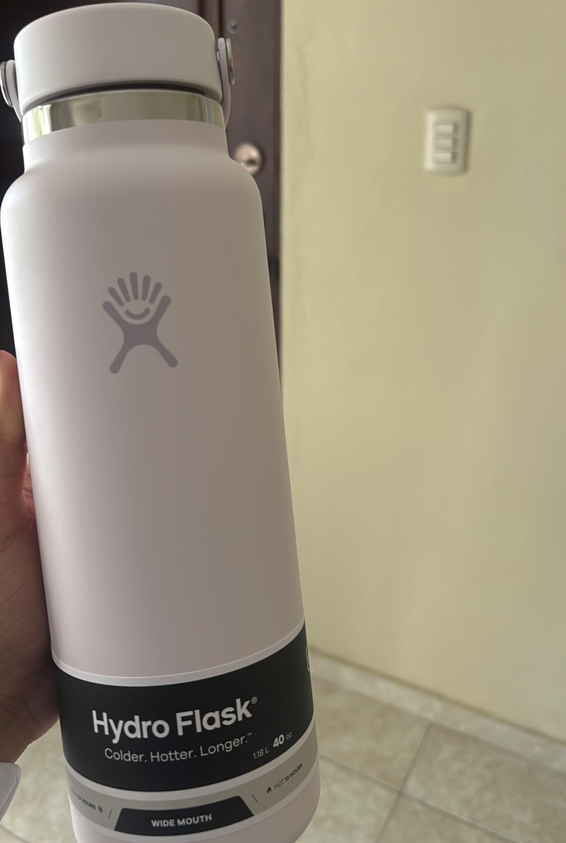 Hydro Flask Water Bottle - Insulated Stainless Steel - Wide Mouth FLex Lid, Non Spill, Leakproof and Refillable in 32 Oz Moonshadow customer photo 2