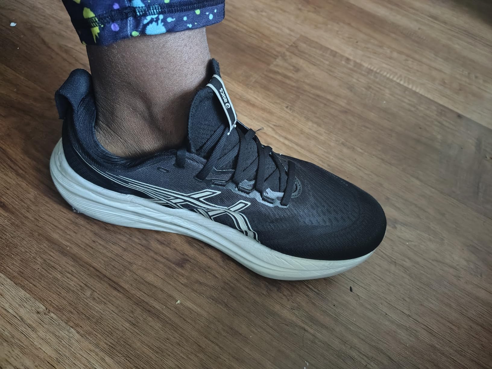 ASICS Women's Gel-Nimbus 27 Running Shoes customer photo 1