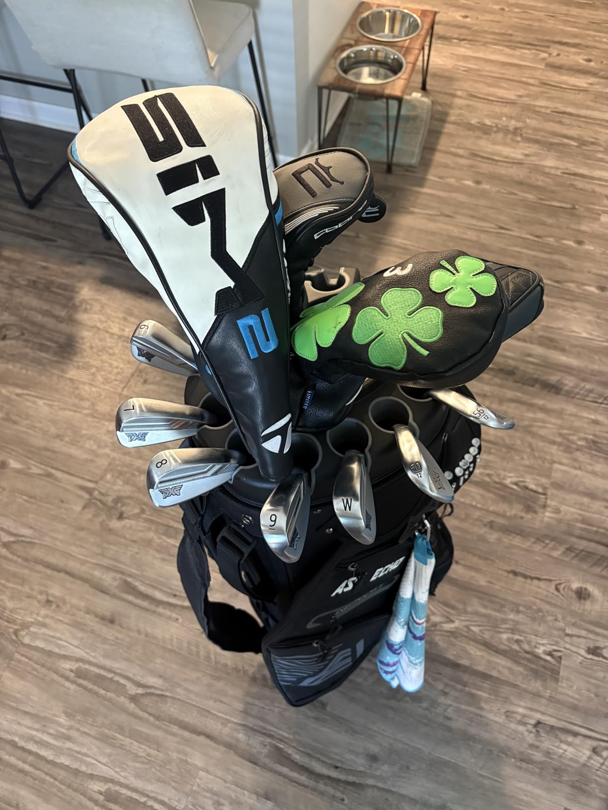 ASK ECHO T-Lock 3.0 Golf Cart Bag, Quiet 14-Way Full-Length Divider | T-Lock reduces club contact and rattle, keeping clubs easy to access. Ample storage and upgraded fabric add durability customer photo 1