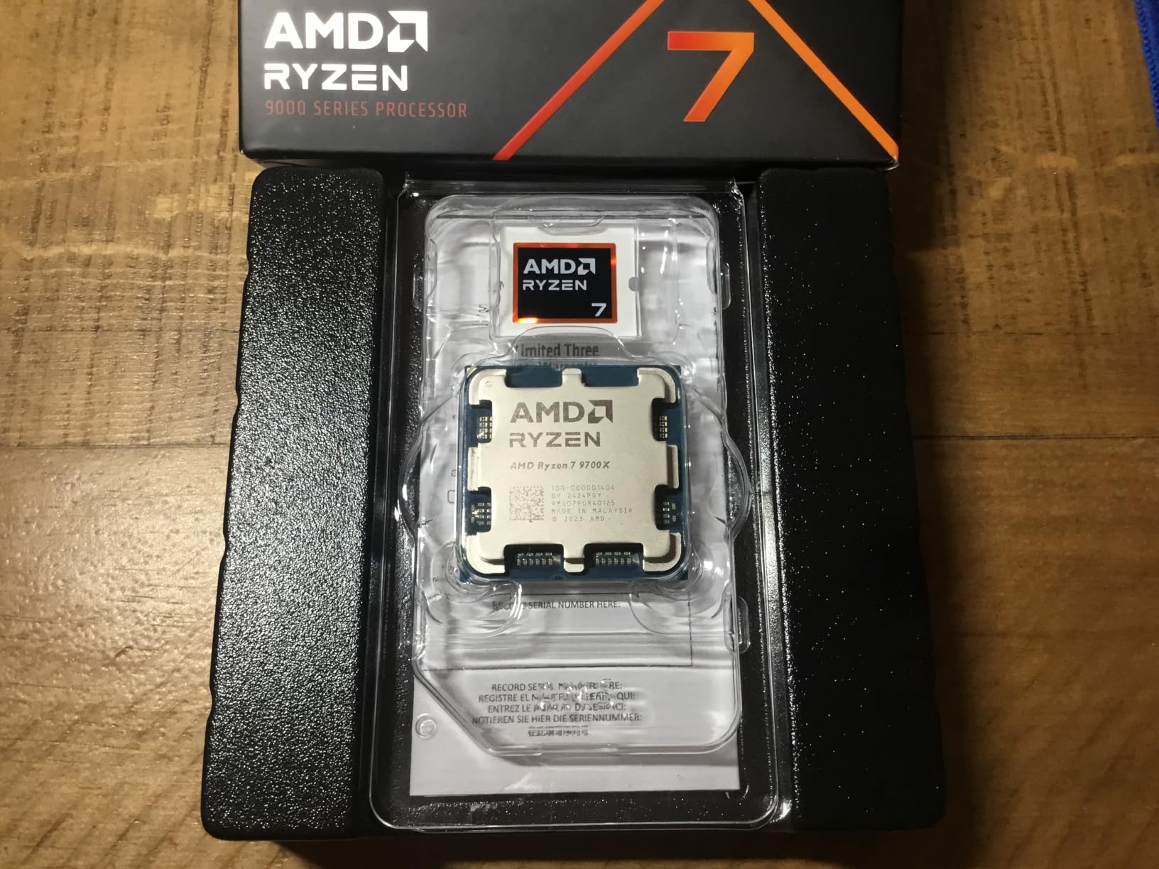 AMD Ryzen 7 9700X 8-Core, 16-Thread Unlocked Desktop Processor customer photo 2
