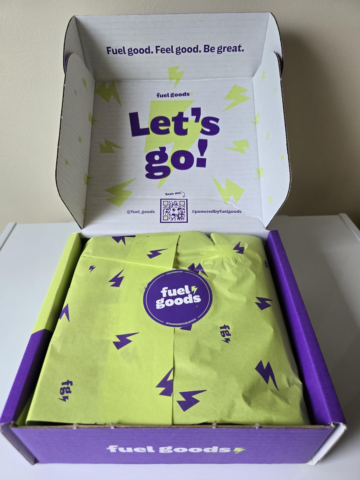 The RunnerBox by Fuel Goods - Best Running Gift Box for Women and Men, 10-12 Runner Essentials for Training, Recovery, and Race Day; Marathon Gifts customer photo 1