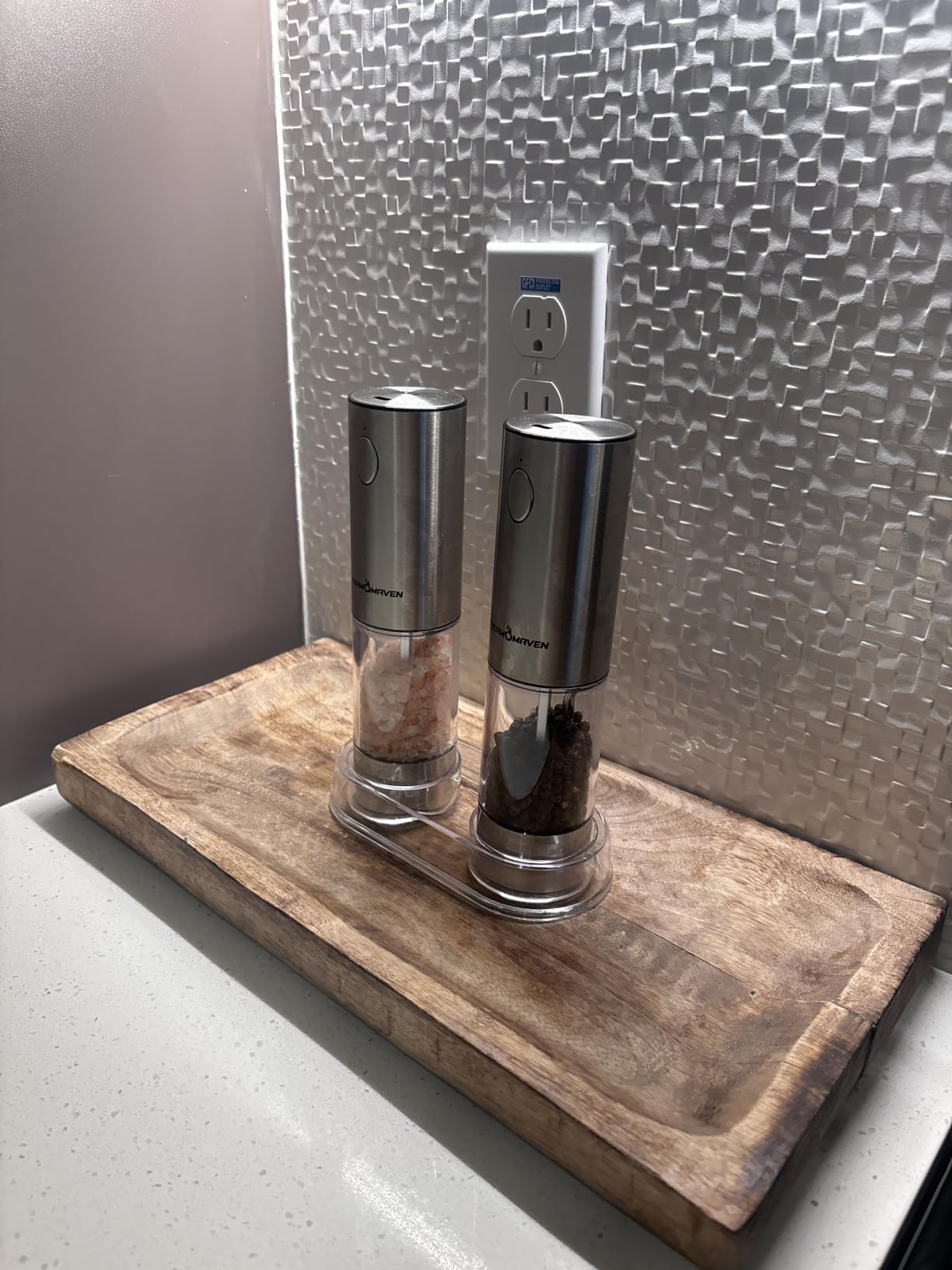 ThermoMaven Upgraded Larger Capacity Electric Salt and Pepper Grinder Set, 110ml Rechargeable Salt and Pepper Shaker with LED Light, Stainless Steel Automatic Pepper Mill with 6 Adjustable Coarseness customer photo 1