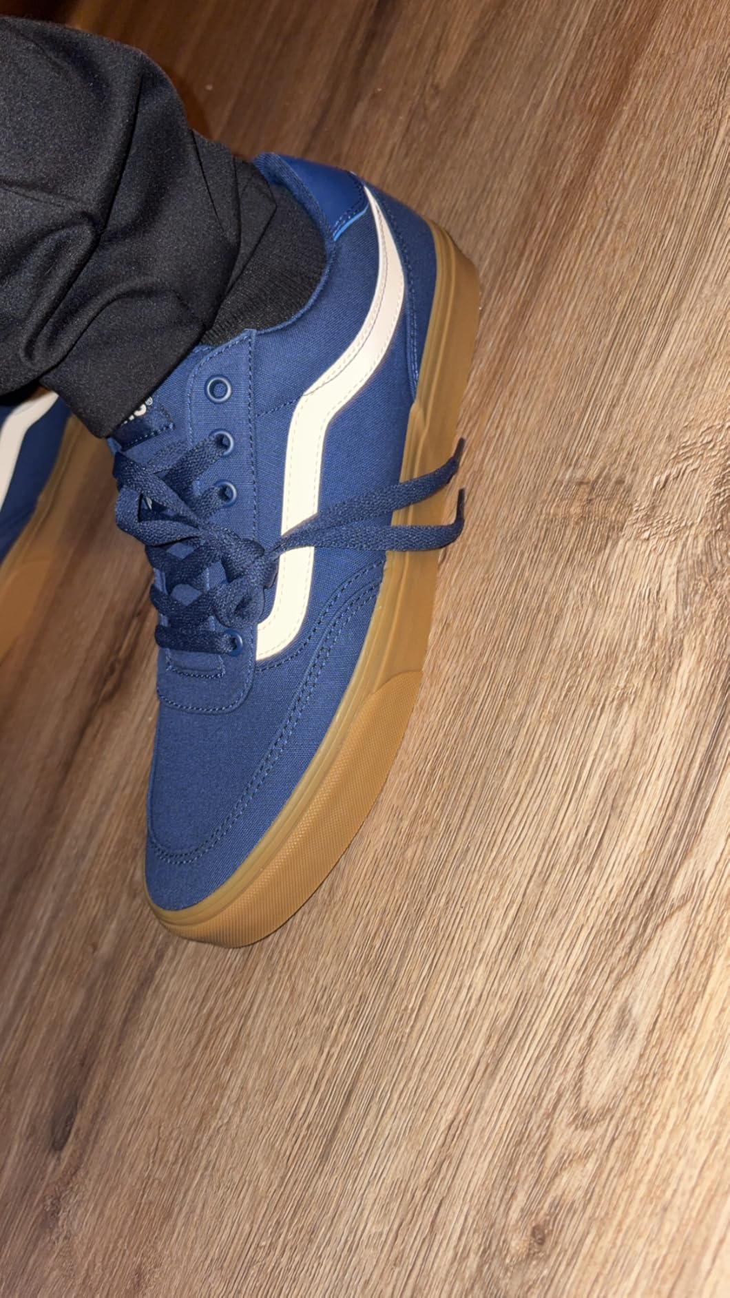 Vans Men's Brooklyn LS Sneakers customer photo 1