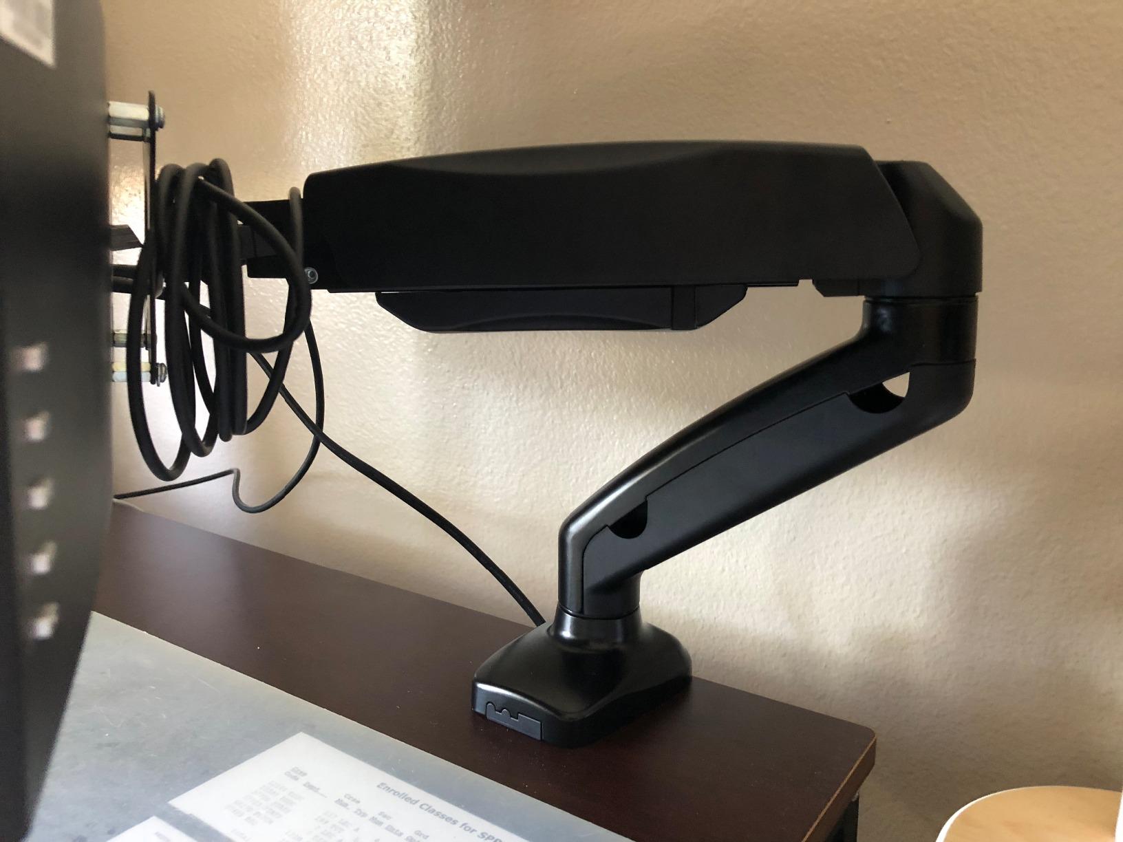 ONKRON Heavy Duty Monitor Arm for 17-57 Inch Screens up to 59.4 lbs, Ultrawide Screen Mount with Adjustable Gas Spring, VESA 75x75-200x200, Single Arm Monitor Mount for Desk, Clamp & Grommet Black customer photo 1