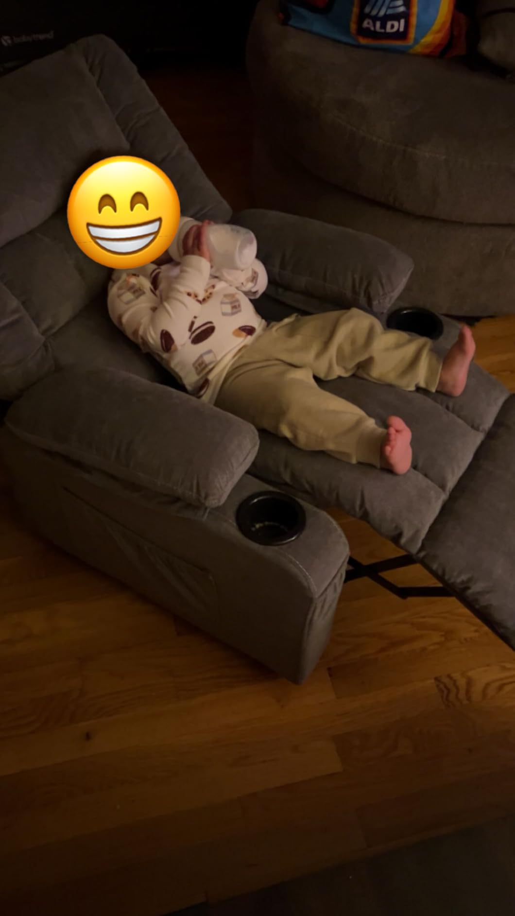 BOSMILLER Kids Recliner Chair, Push Back Toddler Recliner with Cup Holders & Side Pockets, Adjustable Footrest & Headrest Kids Sofa for Boys Girls 3+ Age Group customer photo 2