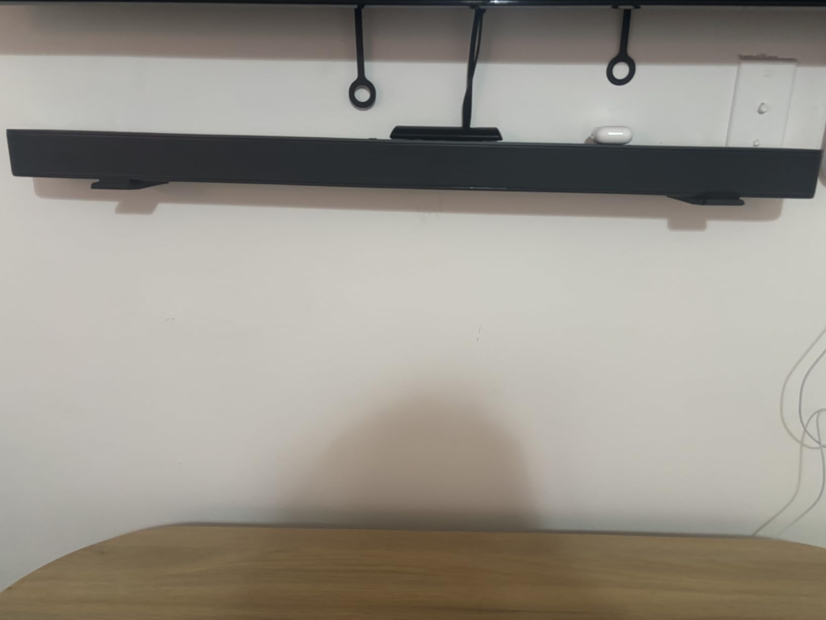 ELETIUO Soundbar Wall Mount Bracket for Samsung, LG, Sony, JBL, Vizio, Sonos and More, Depth Adjustable 3.5