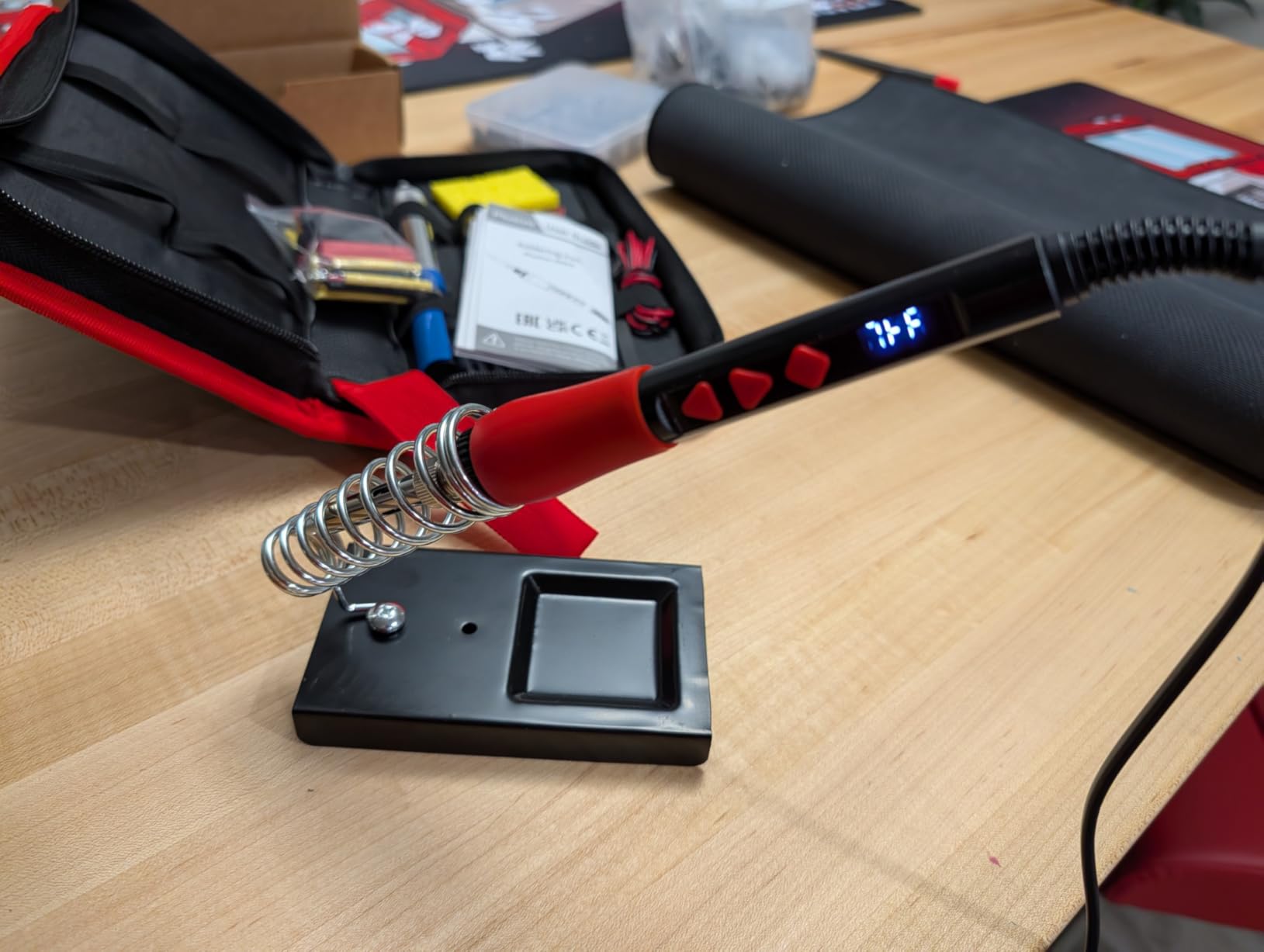 Soldering Iron Kit, 60W LED Display Digital Solder Pen, 5 Replaceable Tips, 21-in-1 Fast Heating with Solder Wire, Stand, Desoldering Pump, for Electronics Repair Hobby DIY 120V US Plug from Plusivo customer photo 1