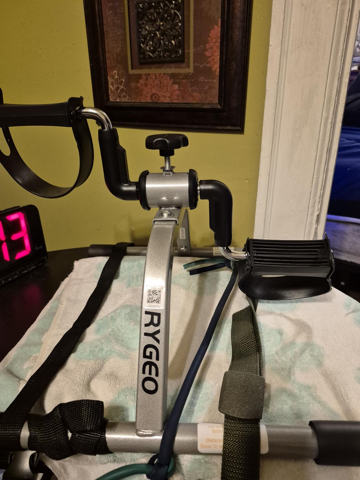 RYGEO Pedal Exerciser Mini Exercise Bike for Leg and Arm Recovery Exercise Lightweight and Portable Floor Bike customer photo 1