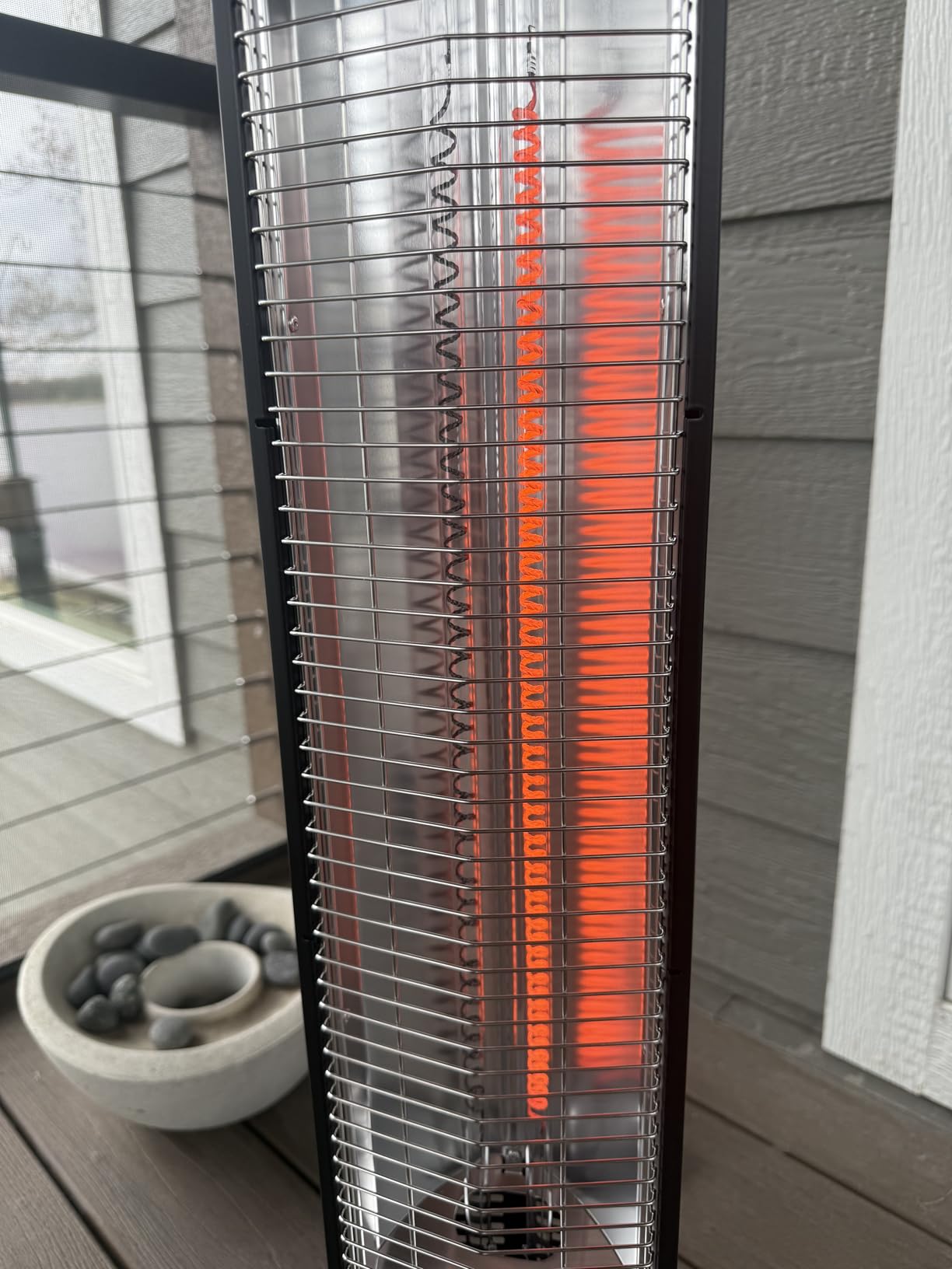 Encyclpo Patio Heater for Outdoor Use, 1500W Infrared, 36 in Portable Tower Heater, 3 Levels, IPX5 Waterproof, Tip-Over & Overheat Protection for Garage, Indoor, Large Room, Backyard, Home customer photo 2