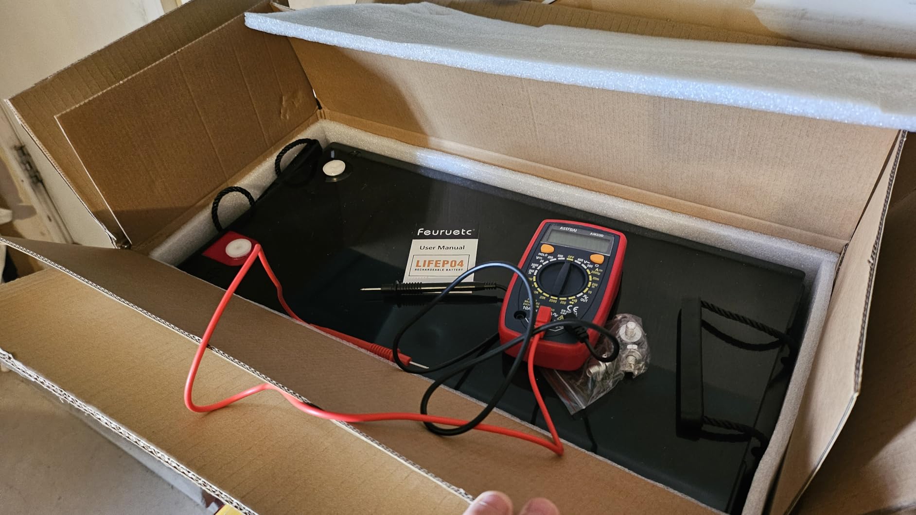 12V 200Ah LifePO4 Battery - Iron Phosphate 15000+ Deep Cycle Lithium Battery with 200A BMS, Solar Energy Storage Batteries for RV, Marine, and Off-Grid Power - Long Lasting, Rechargeable customer photo 1
