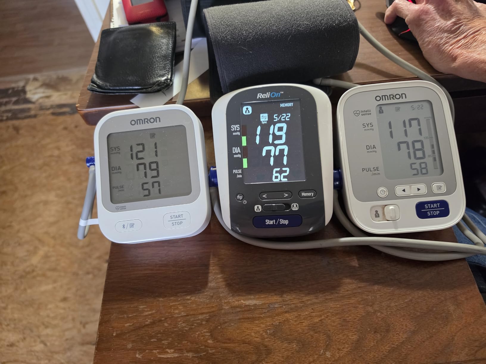 OMRON Silver Blood Pressure Monitor & Upper Arm Blood Pressure Cuff | For Home Use - #1 Doctor & Pharmacist Recommended Brand - Clinically Validated - Connect App customer photo 2