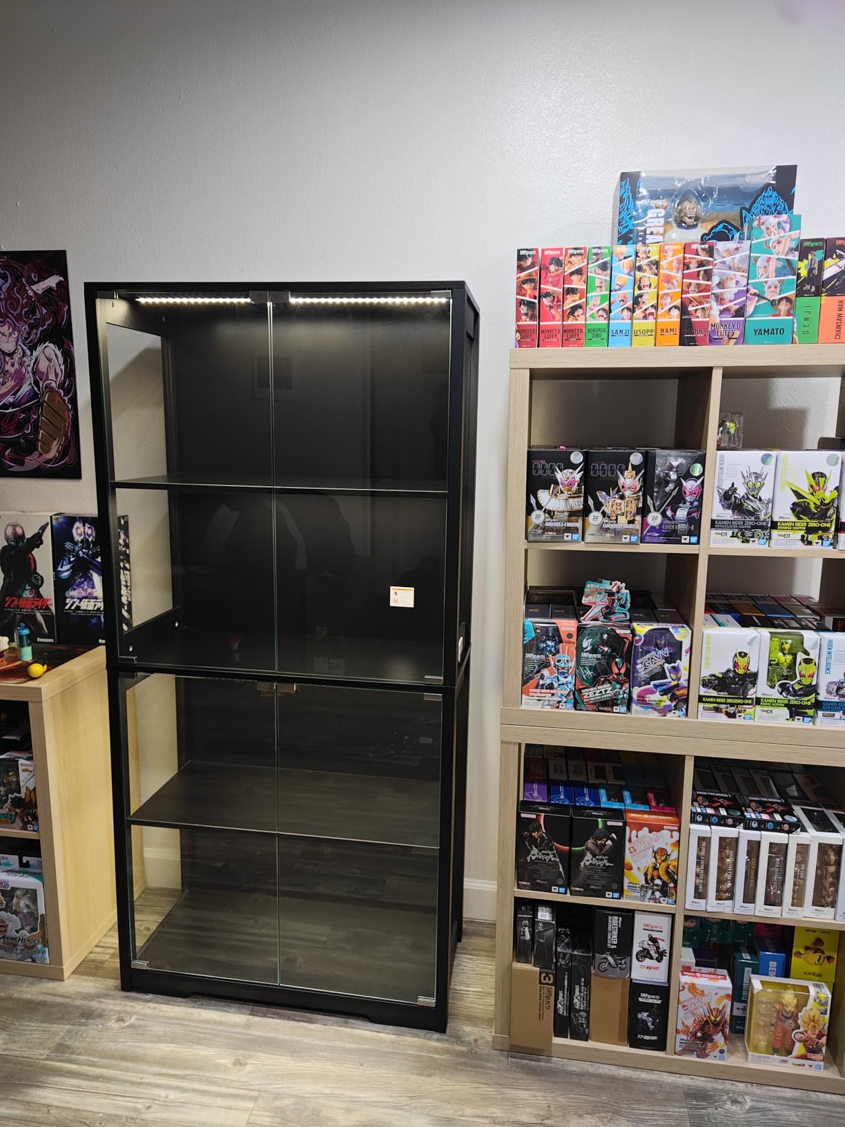 BROTTAR Display Cabinet with Glass Doors, 4-Tier Curio Cabinet with 3 Color Lights for Collectibles, Glass Display Case with Human Body Sensor, Bookcase with 4 Shelves, Storage Cabinets, Black customer photo 2