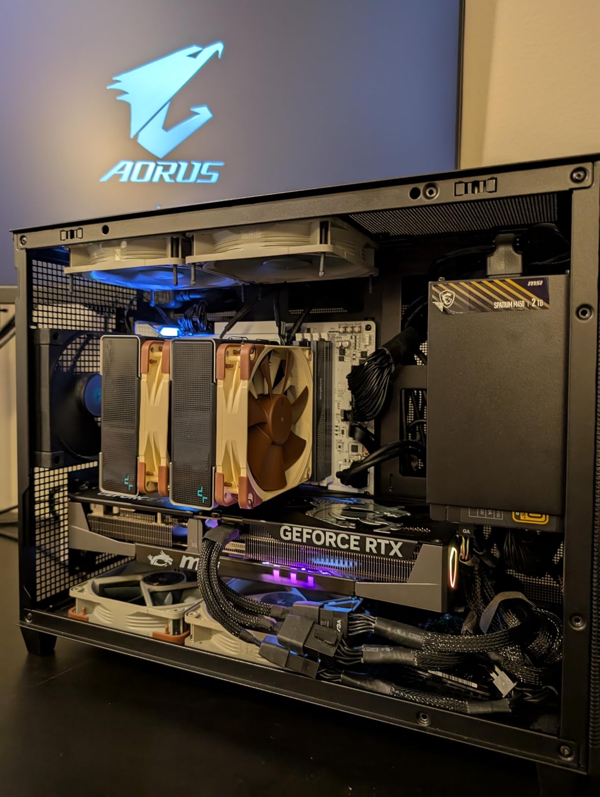 Intel Core Ultra 7 Desktop Processor 265K - 20 cores (8 P-cores + 12 E-cores) up to 5.5 GHz customer photo 2