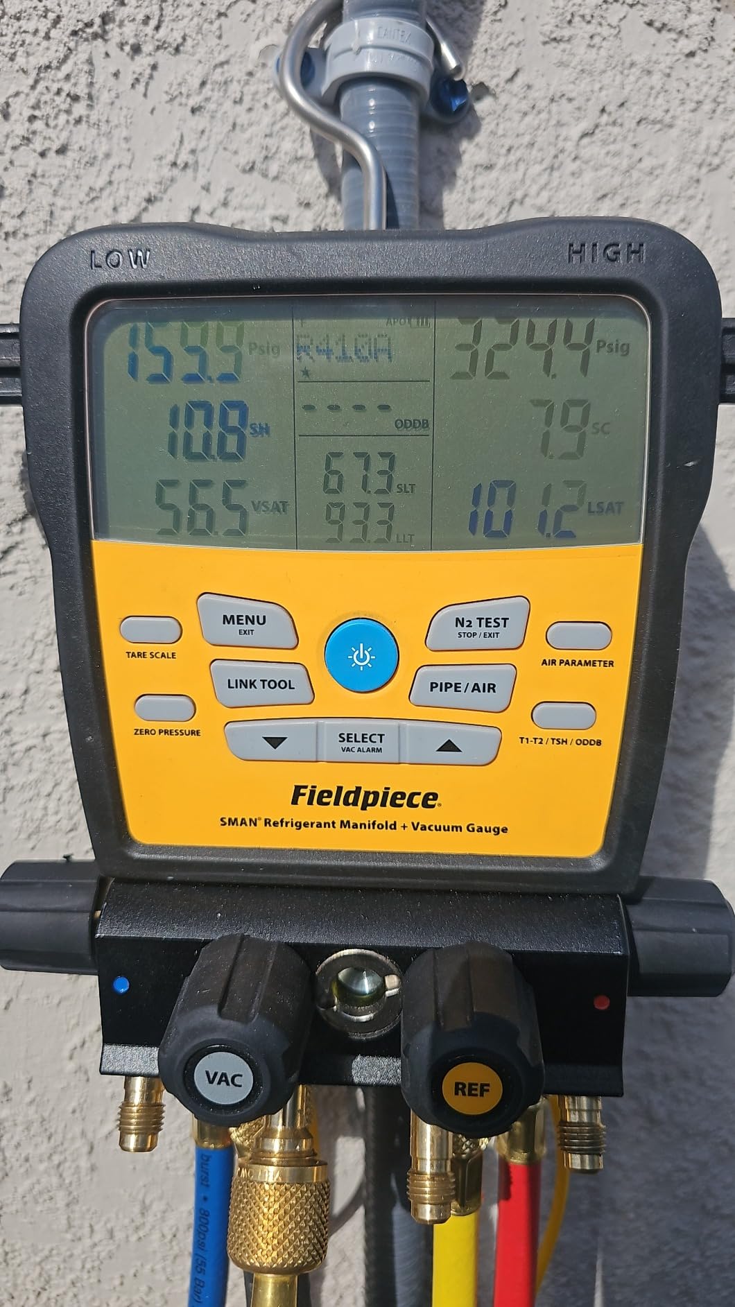 Fieldpiece SM482V Wireless 4-Port SMAN Refrigerant Manifold with Vacuum Gauge - Air Conditioning/Refrigerant Digital Gauges for HVAC & Refrigeration customer photo 2