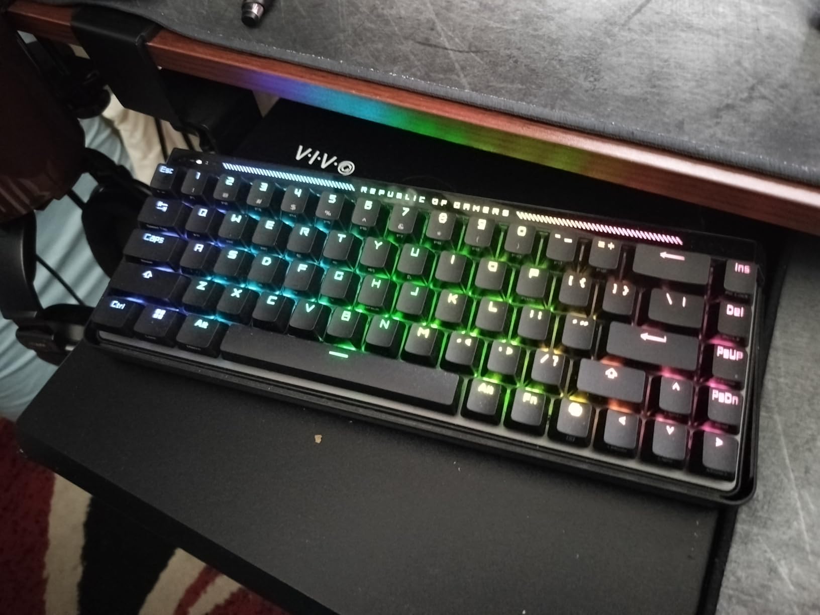 ASUS ROG Falchion Ace HFX Hall Effect Gaming Keyboard - 65% TKL, Dual USB-C, Magnetic Switches, Rapid Trigger, Speed Tap, 8000 Hz Polling, Touch Panel, Portable, Protective Cover, PBT Keycaps - Black customer photo 2