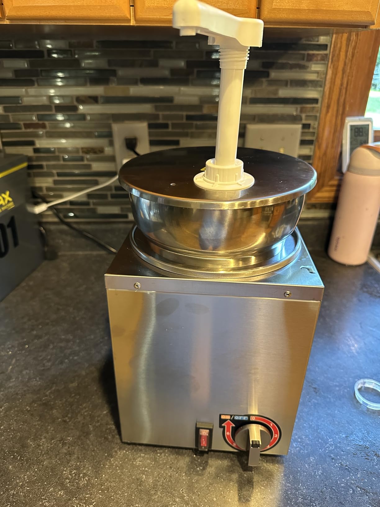 Nacho Cheese Dispenser with Pump - 2.8QT Stainless Steel Nacho Cheese Hot Fudge Sauce Warmer Machine with 6-Level Temperature Control, Commercial Dispenser for Hot Chocolate, Hot Fudge, and Caramel customer photo 2