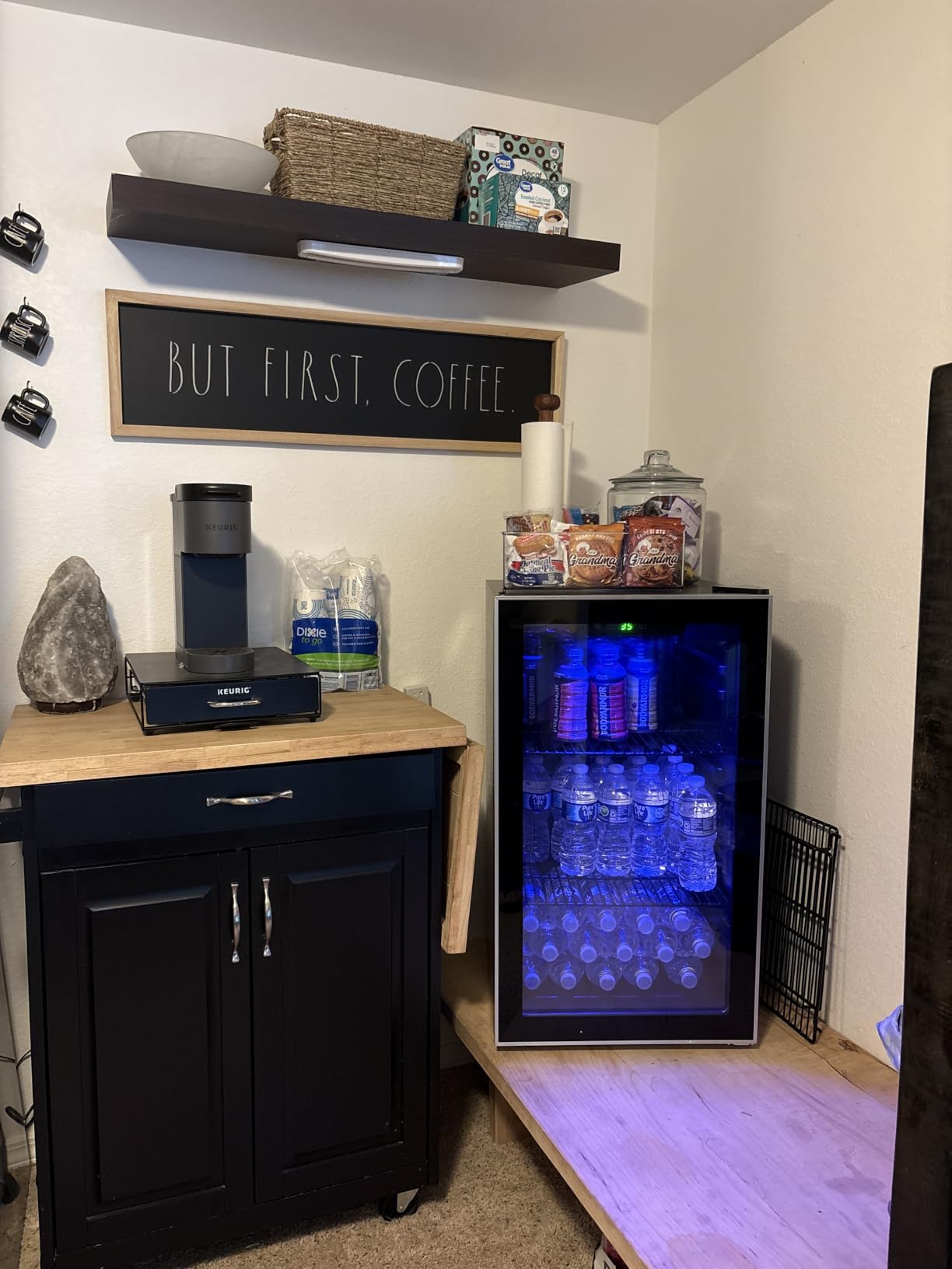 Electactic 50 Cans Beverage Refrigerator Cooler, 1.3 Cu.ft Mini Fridge Countertop Drink Cooler with Glass Door for Beer, Soda, Wine, Adjustable Digital Temperature Control customer photo 1